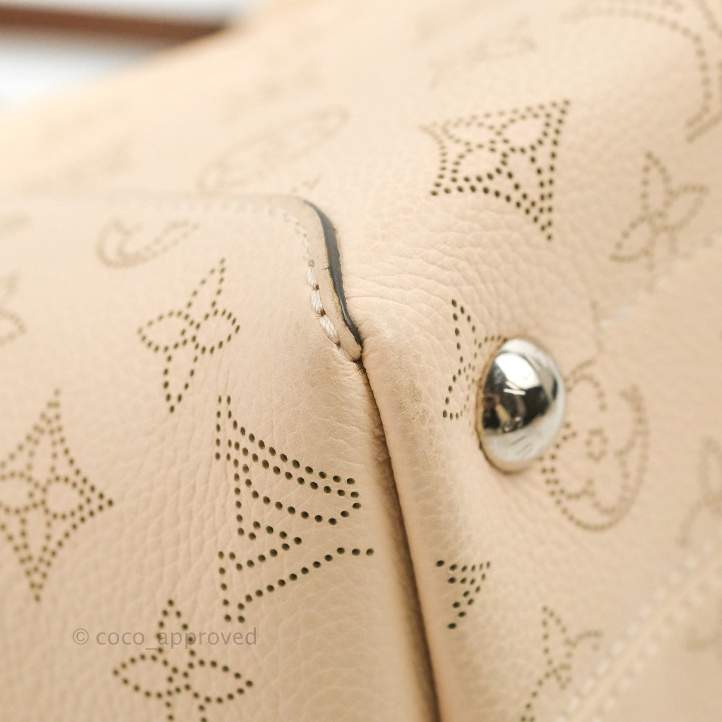 Louis Vuitton Hina PM Monogram Cream