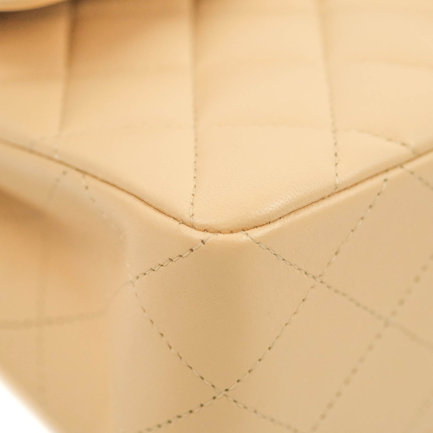 Chanel Classic Small S/M Quilted Flap Beige Lambskin Gold Hardware