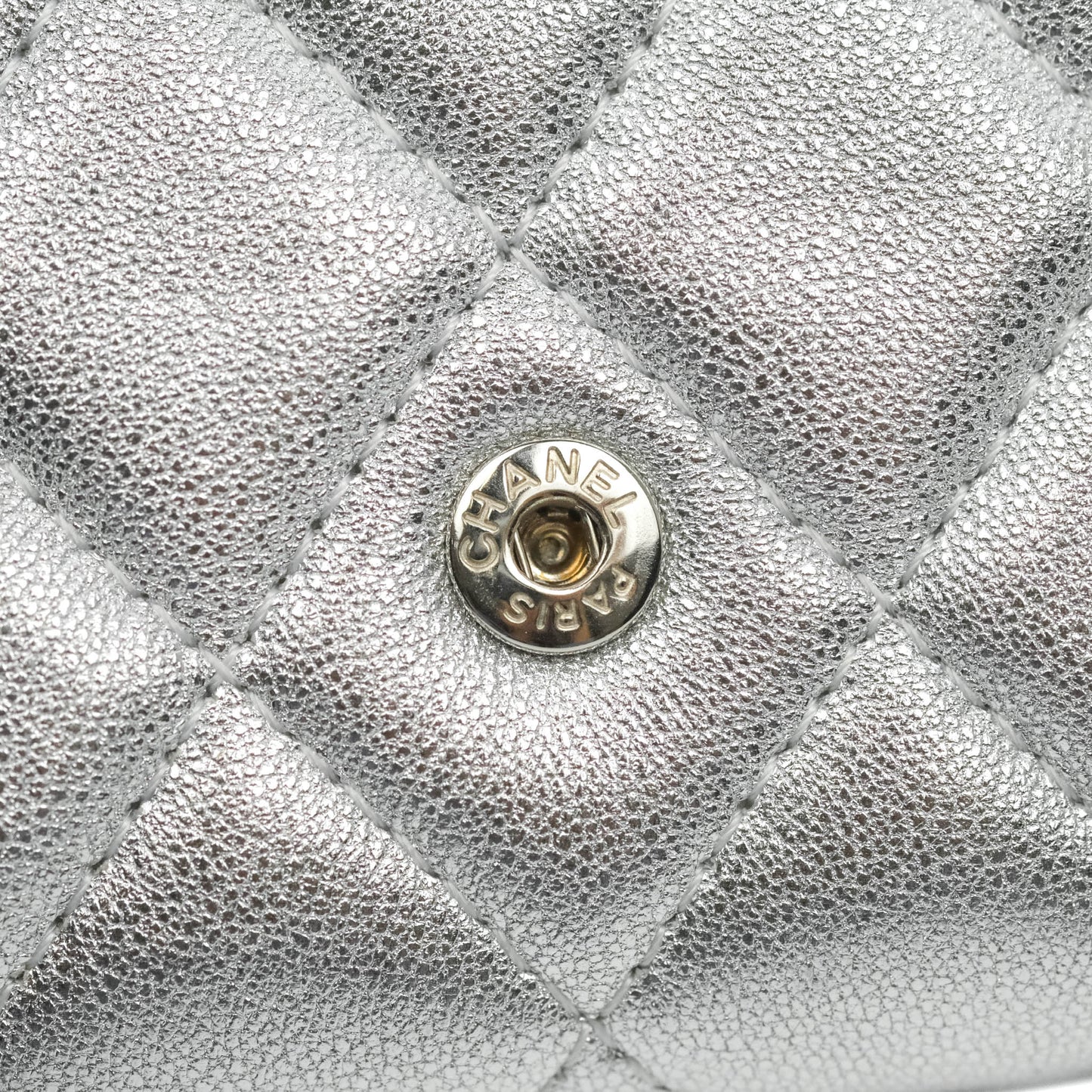 Chanel Quilted Flap Card Holder Metallic Silver Lambskin Silver Hardware 21P