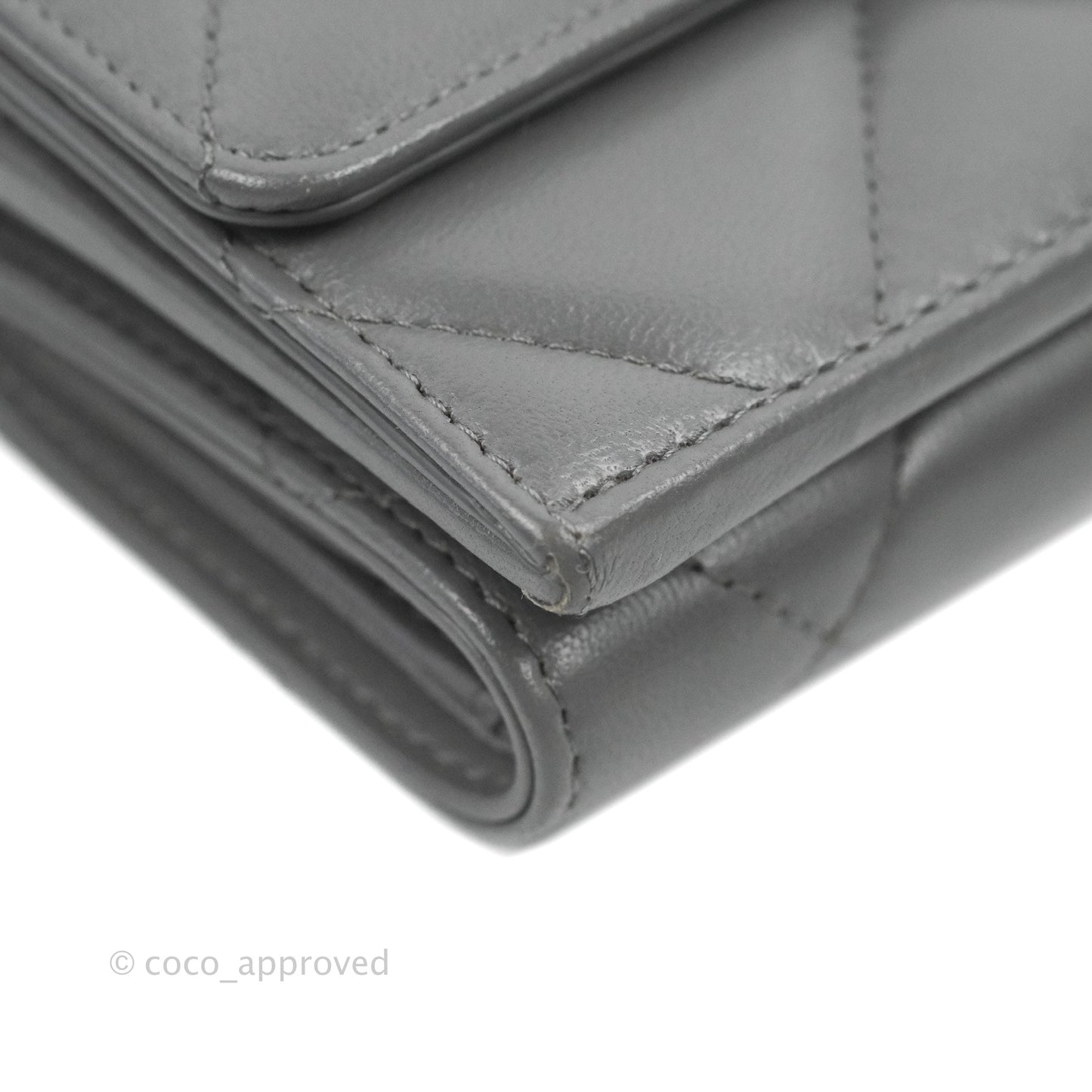 Chanel 19 Grey Short Trifold Wallet Lambskin