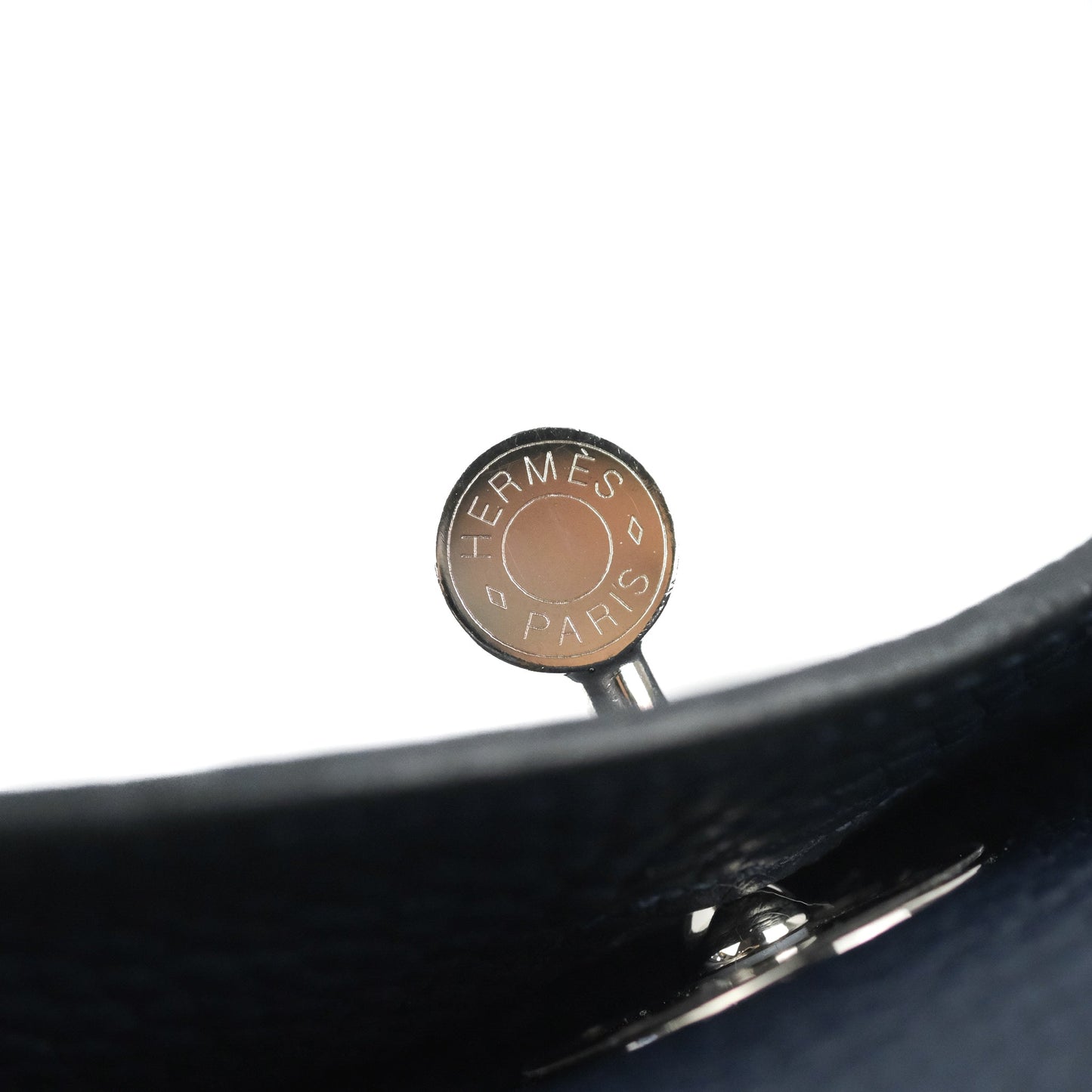 Hermès Lindy 26 Bleu Nuit Clemence Silver Hardware