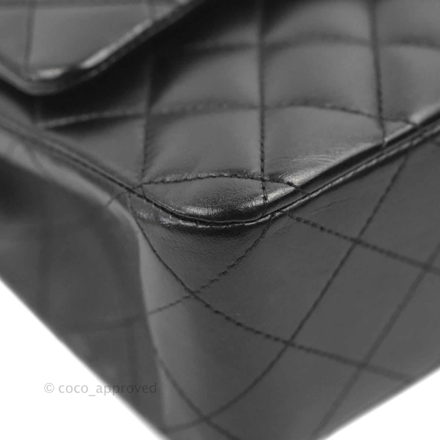 Chanel Classic M/L Medium Flap Quilted Black Lambskin 24K Gold Hardware