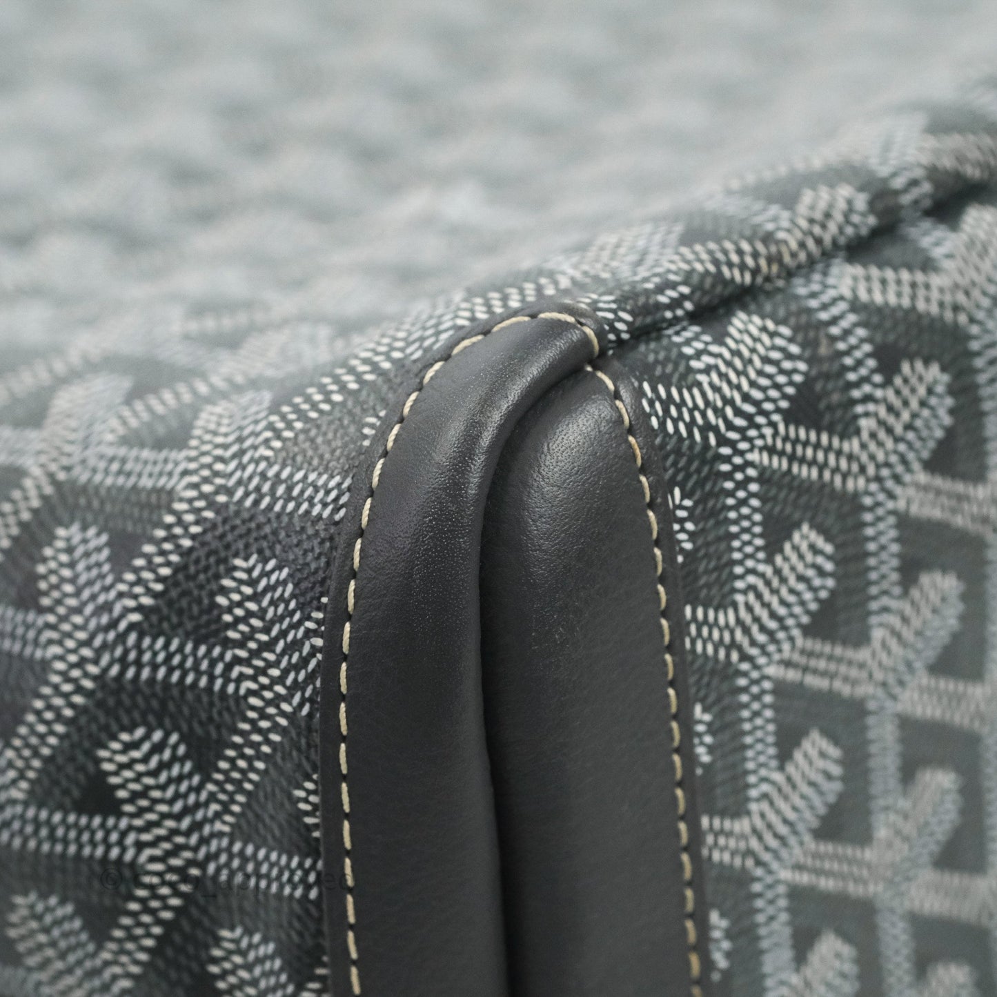 Goyard Artois Grey Goyardine Canvas PM⁣⁣⁣⁣⁣⁣⁣⁣⁣⁣⁣⁣⁣⁣⁣⁣⁣⁣⁣⁣