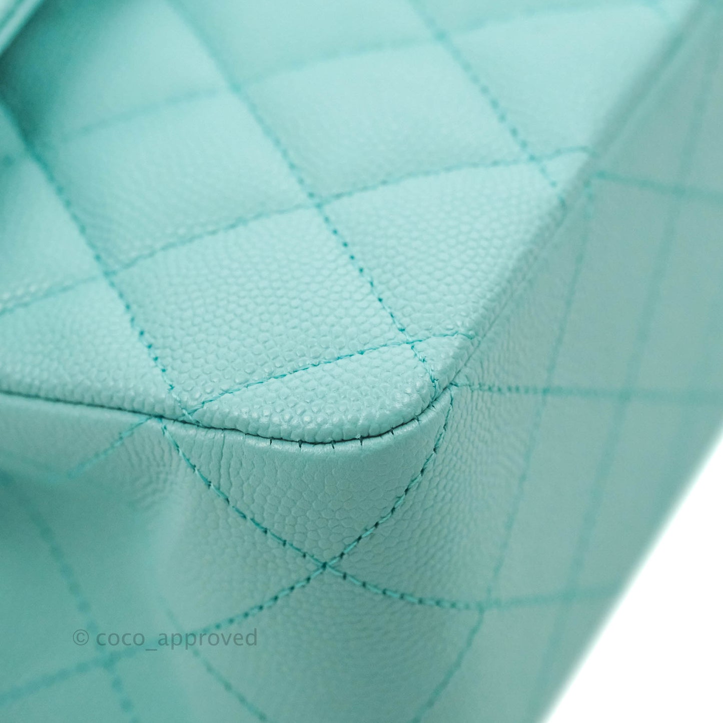 Chanel Classic M/L Medium Flap Quilted Tiffany Blue Caviar Gold Hardware