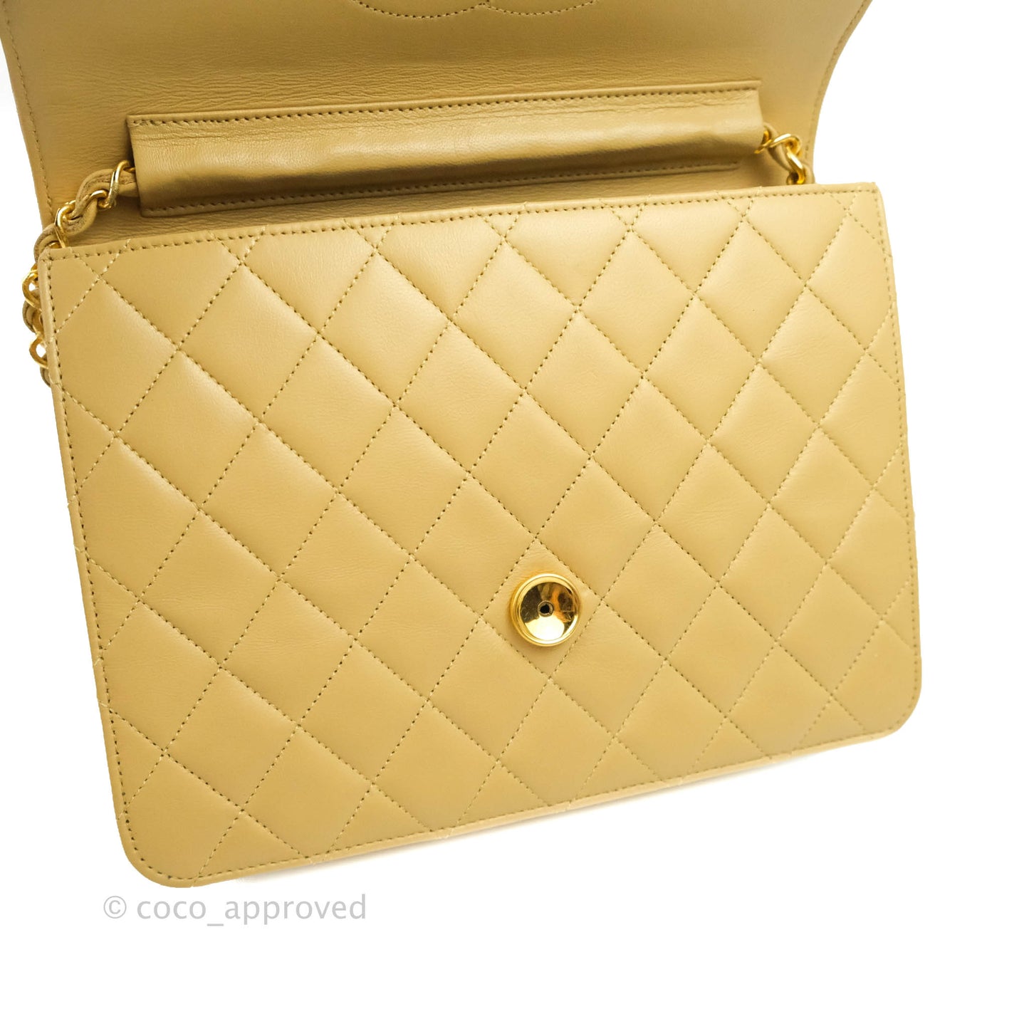 Chanel Vintage Single Flap Beige Lambskin 24K Gold Hardware
