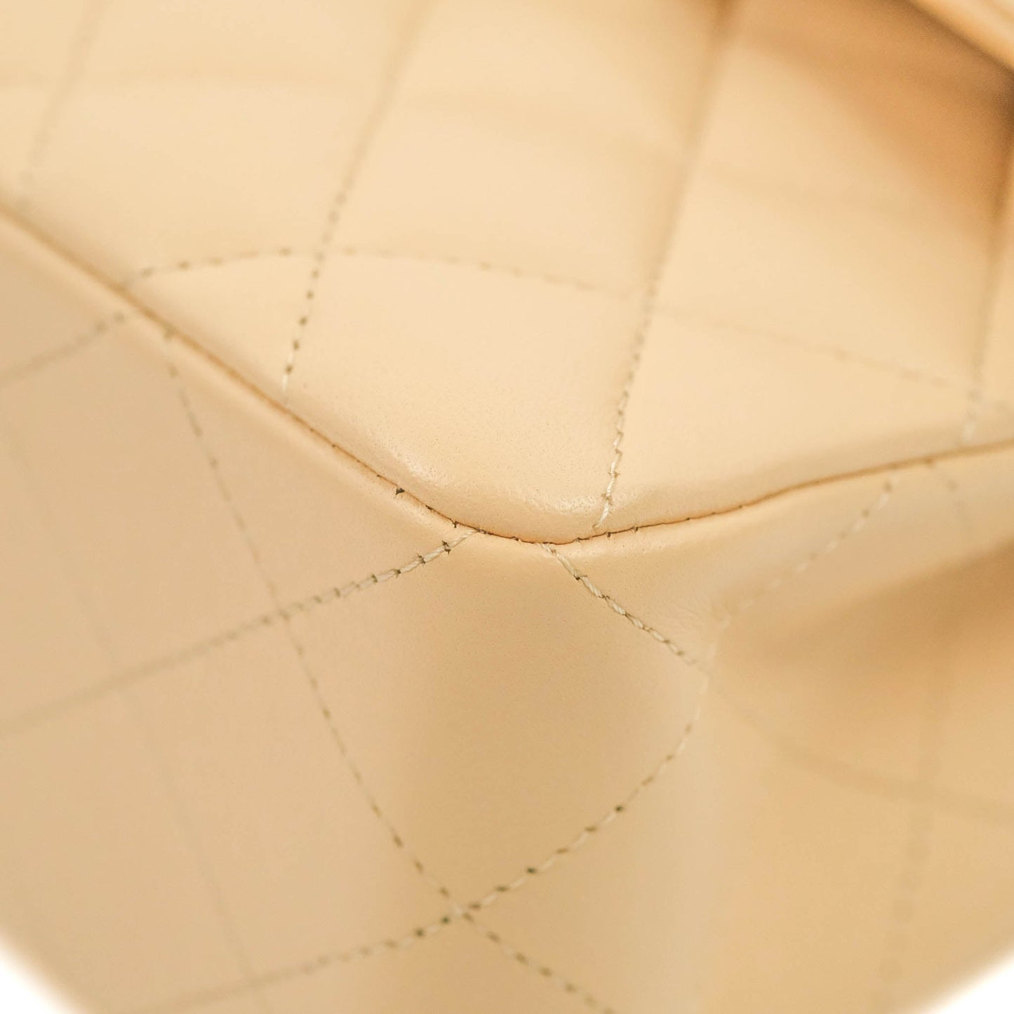 Chanel Classic Small S/M Quilted Flap Beige Lambskin Gold Hardware
