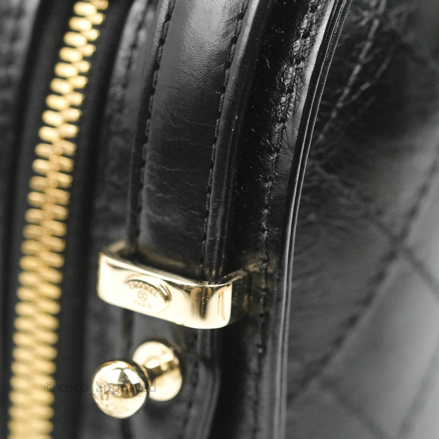 Chanel Small Round Vanity Case Bag Black Crumpled Calfskin 19C