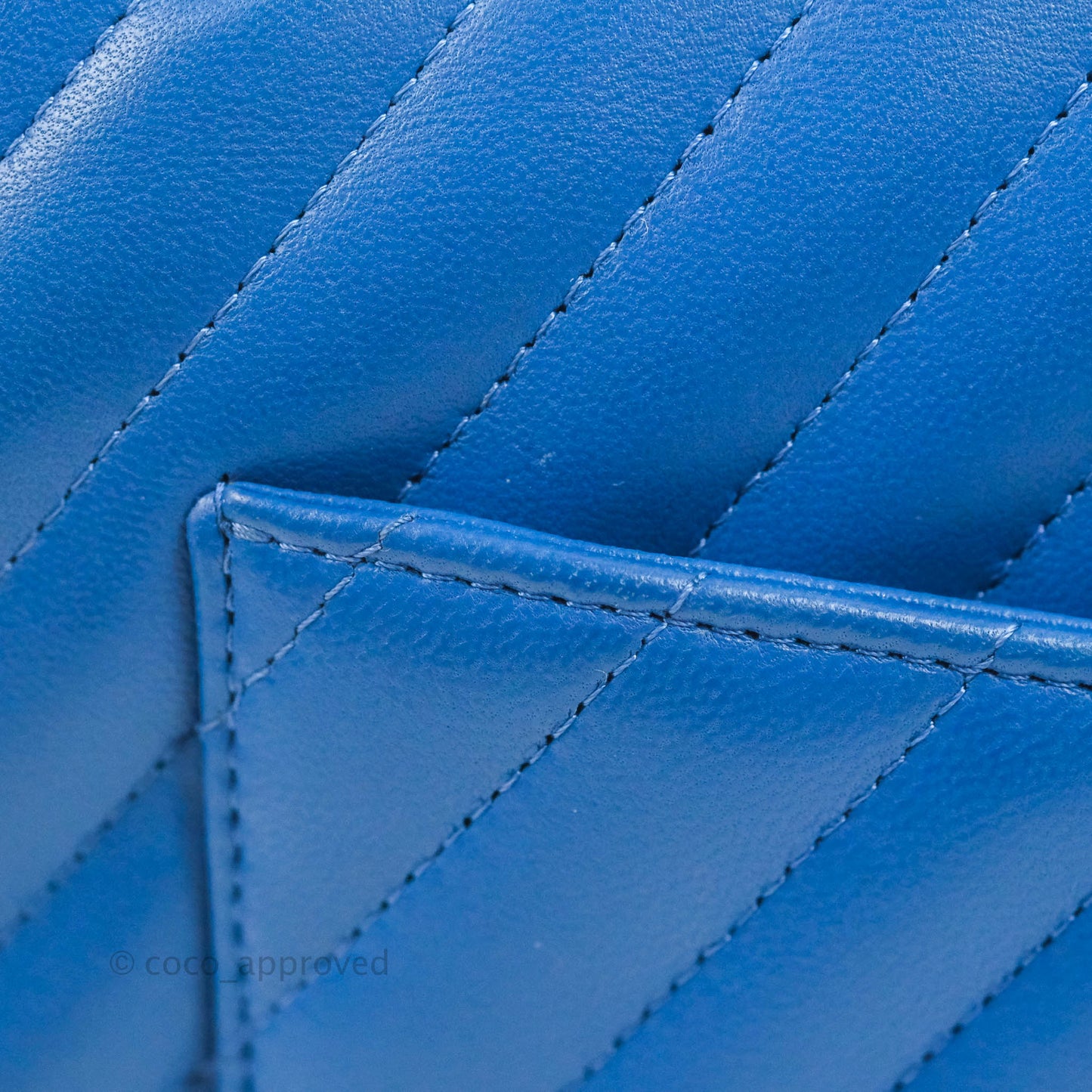Chanel Classic Chevron S/M Small Double Flap Blue Lambskin Gold Hardware