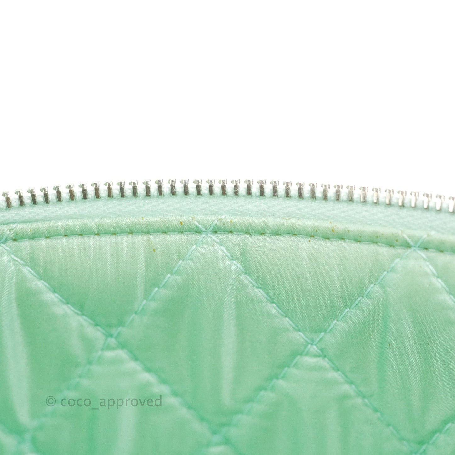 Chanel Deauville Vanity Pouch Mint Raffia Calfskin