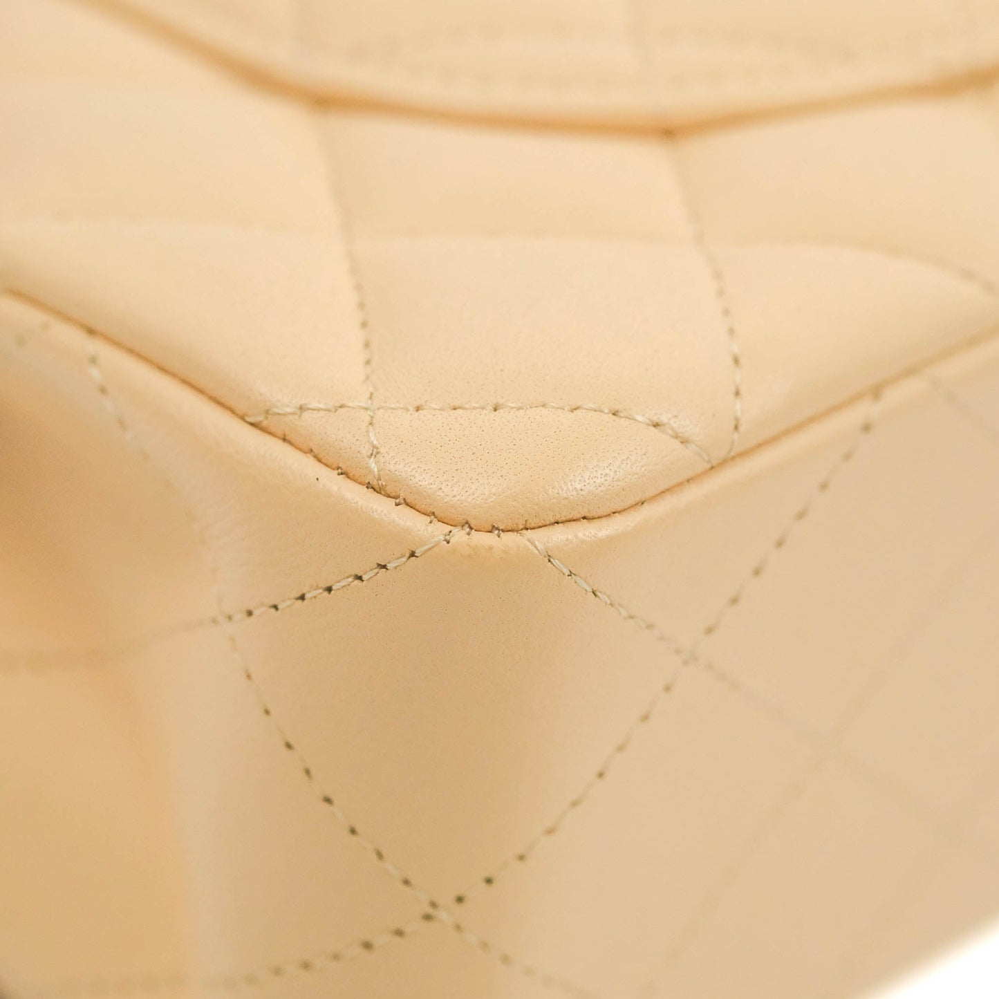 Chanel Classic Small S/M Quilted Flap Beige Lambskin Gold Hardware