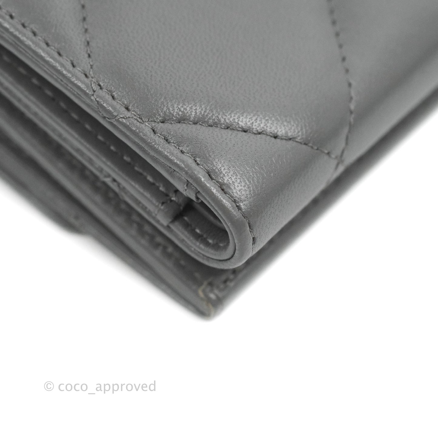 Chanel 19 Grey Short Trifold Wallet Lambskin