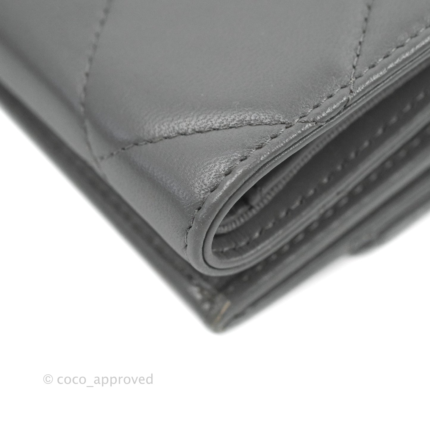 Chanel 19 Grey Short Trifold Wallet Lambskin