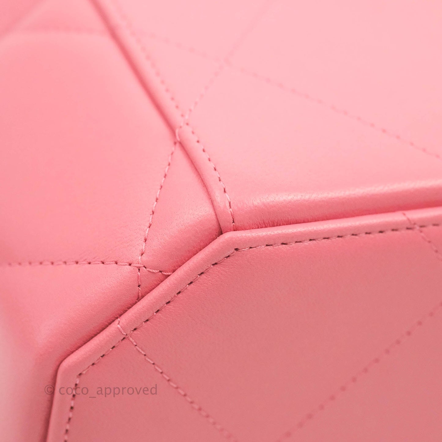 Chanel Small Hexagon Vanity Case Pink Lambskin Gold Hardware
