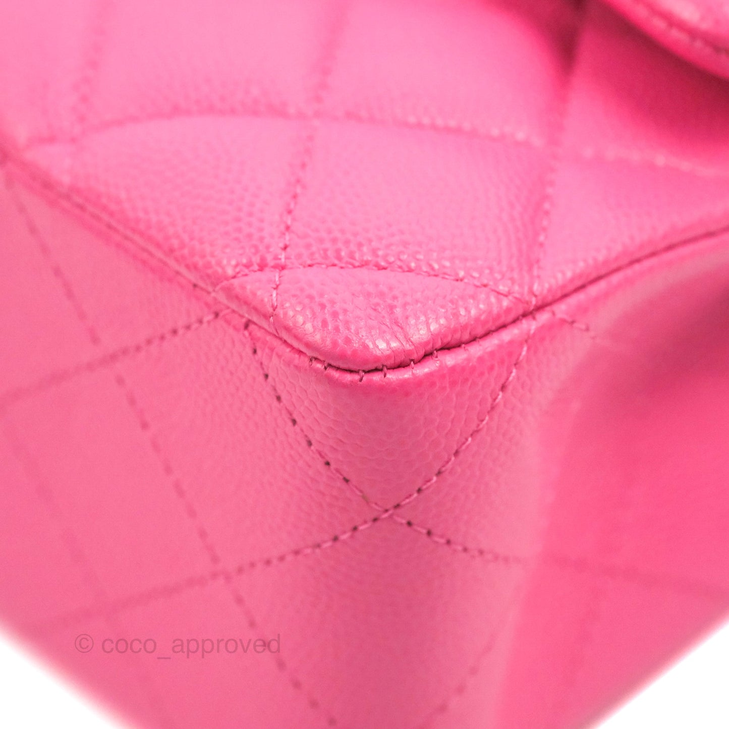 Chanel Classic Quilted M/L Medium Flap Pink Caviar Gold Hardware
