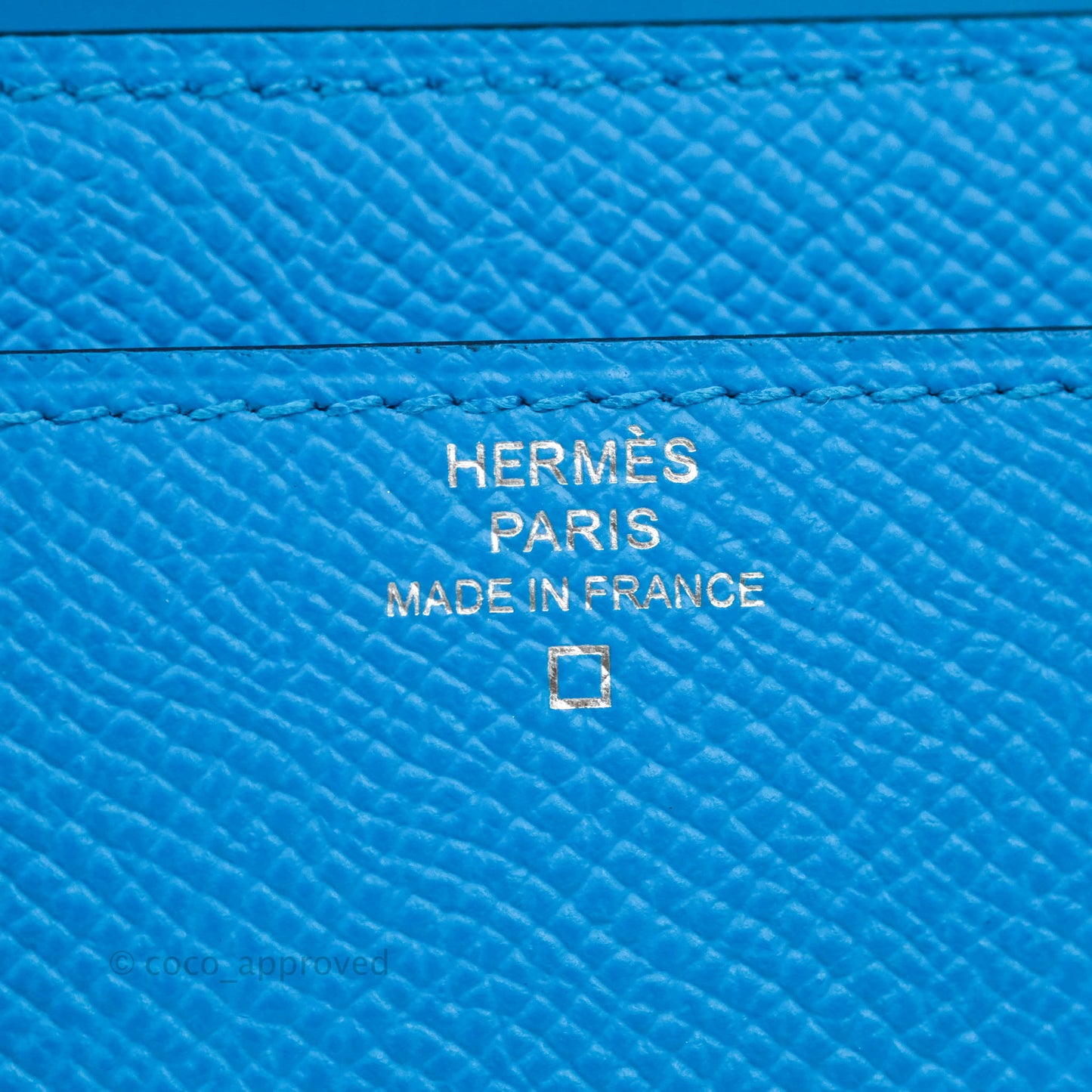 Hermès Constance Long To Go Wallet Alligator Leather Lock Blue Epsom Palladium Hardware