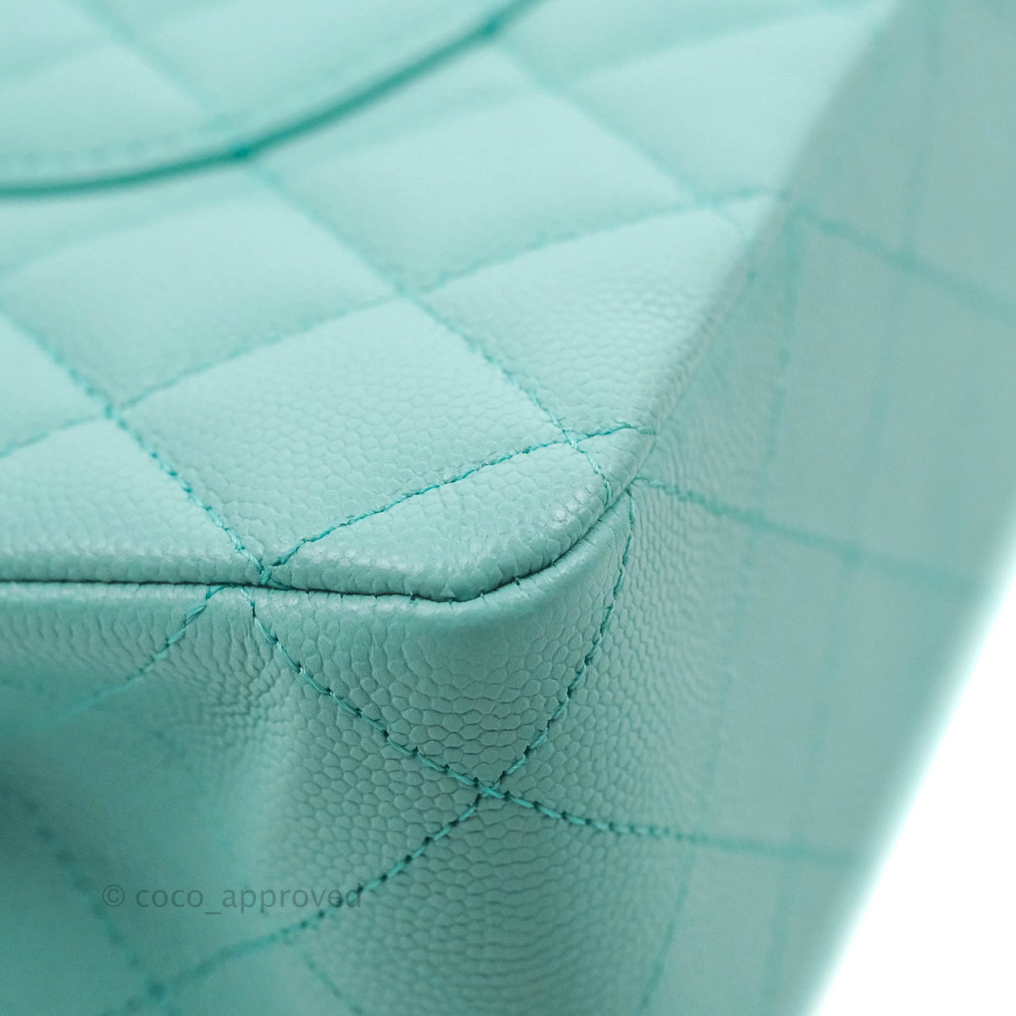 Chanel Classic M/L Medium Flap Quilted Tiffany Blue Caviar Gold Hardware