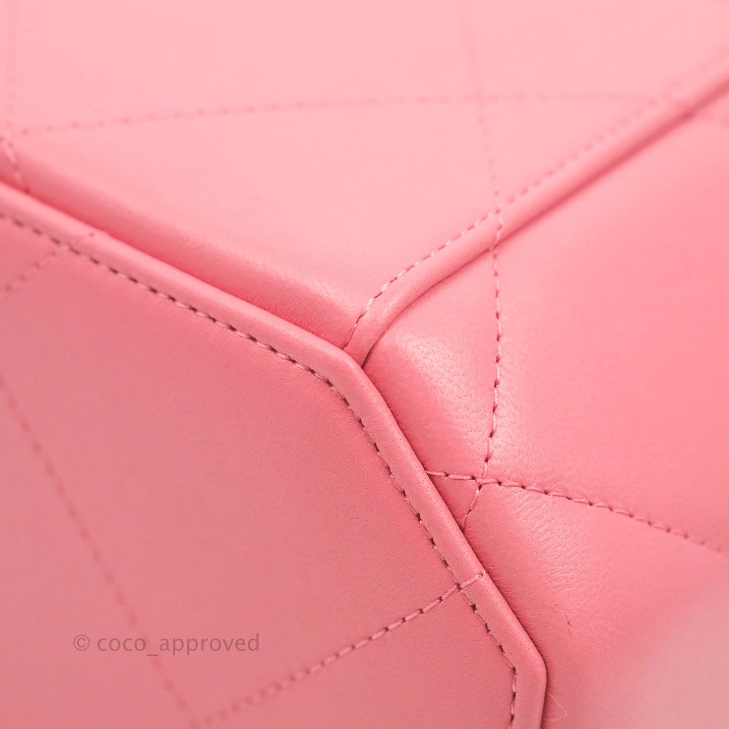 Chanel Small Hexagon Vanity Case Pink Lambskin Gold Hardware