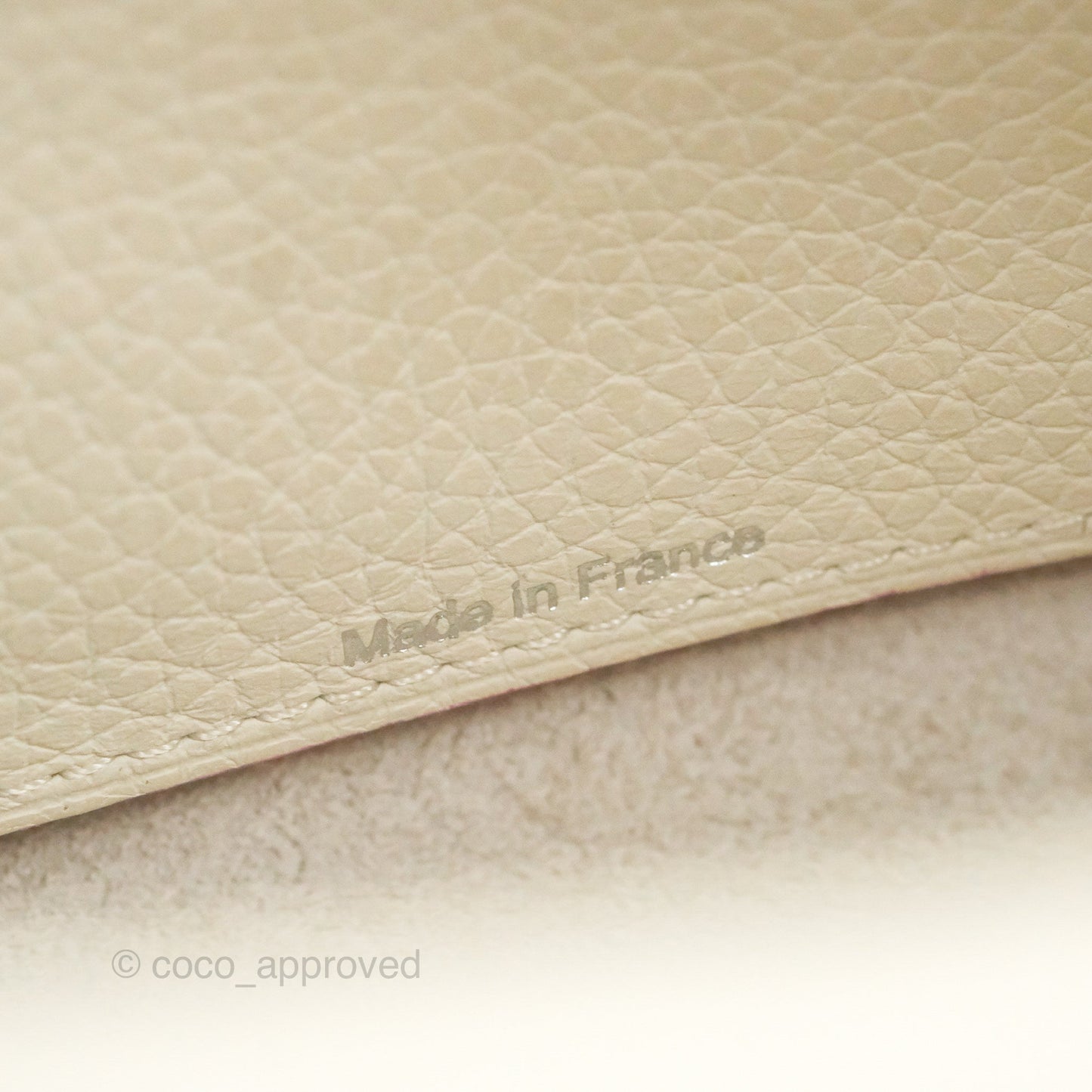 Delvaux Cool Box Mini Taurillon Soft Grained Calfskin White/Fuchsia