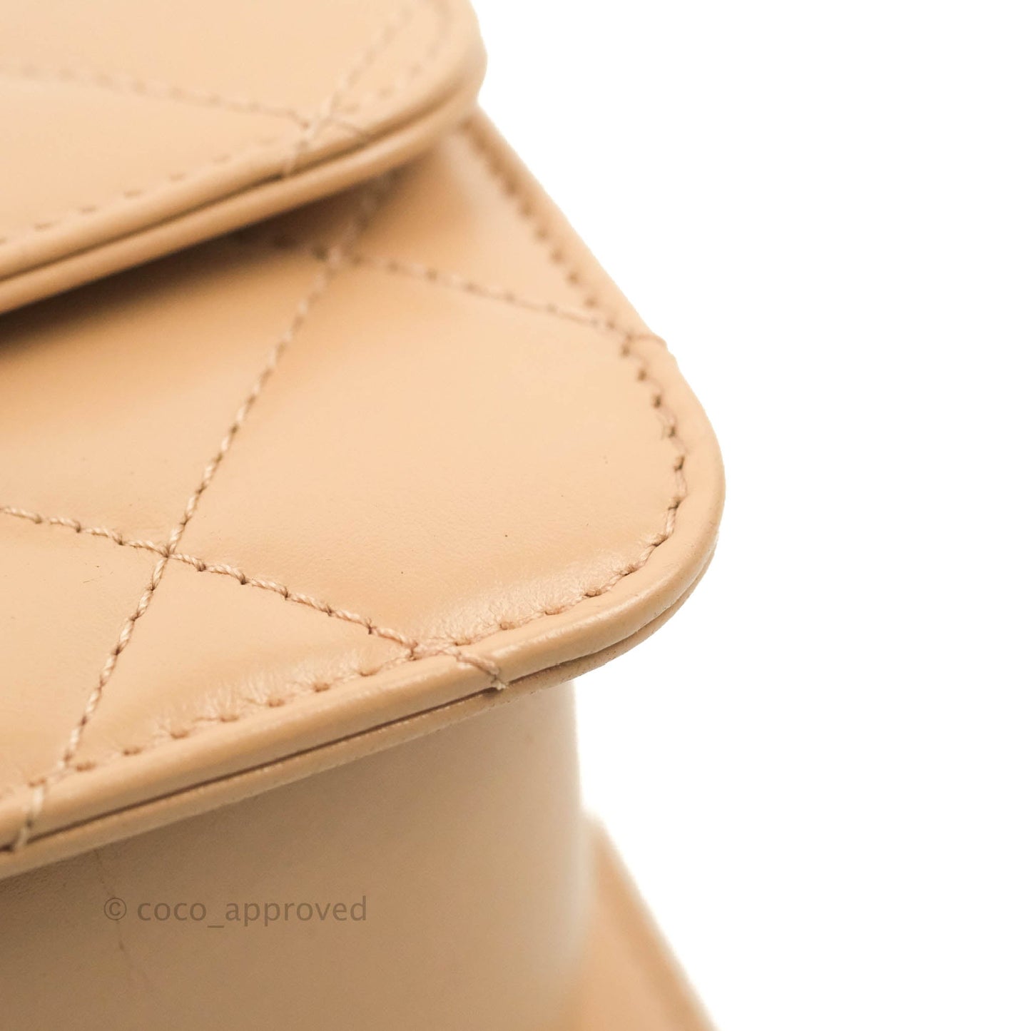 Chanel Quilted Perfect Fit Adjustable Beige Calfskin Gold Hardware 21A