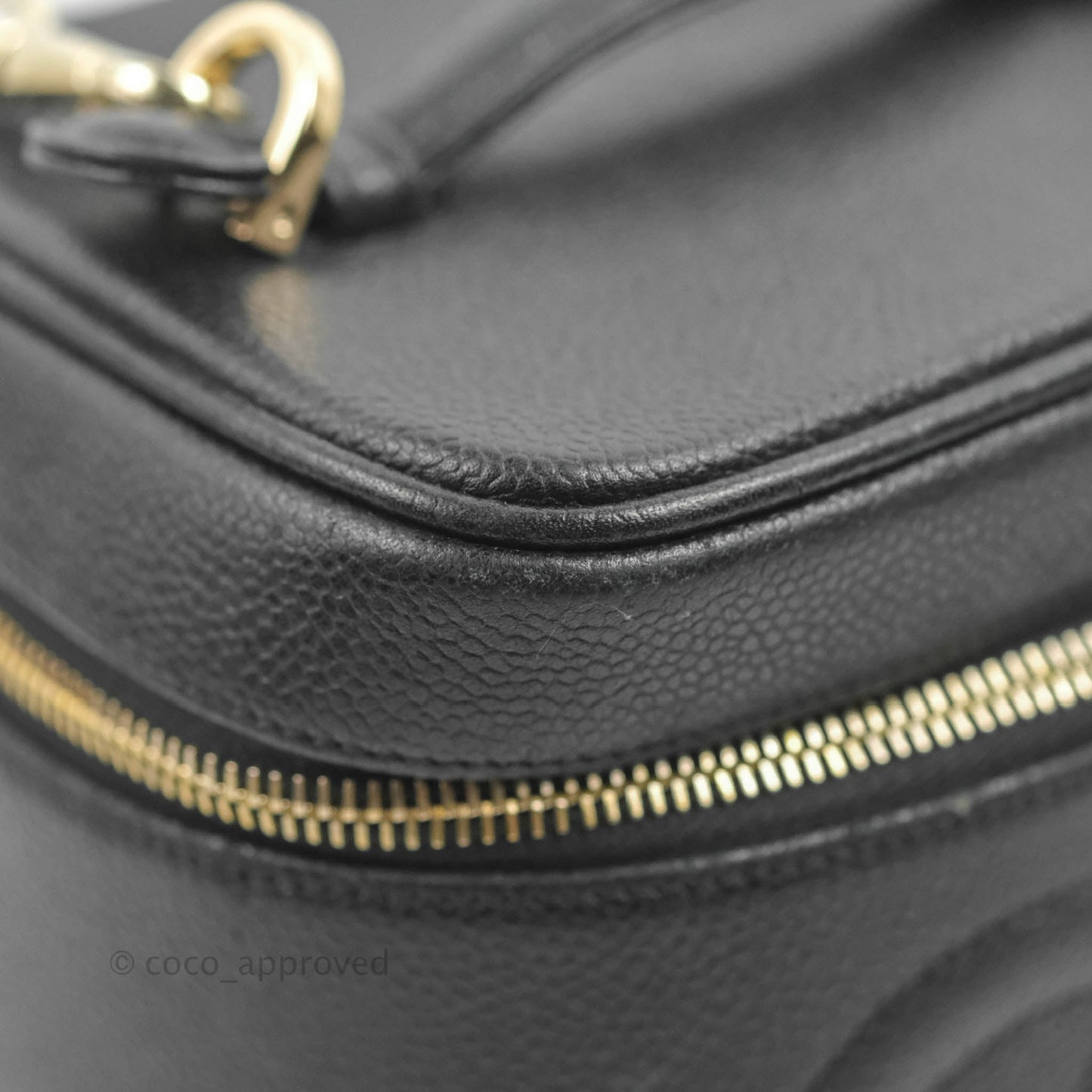 Chanel Vintage Vanity Case Black Caviar Gold Hardware