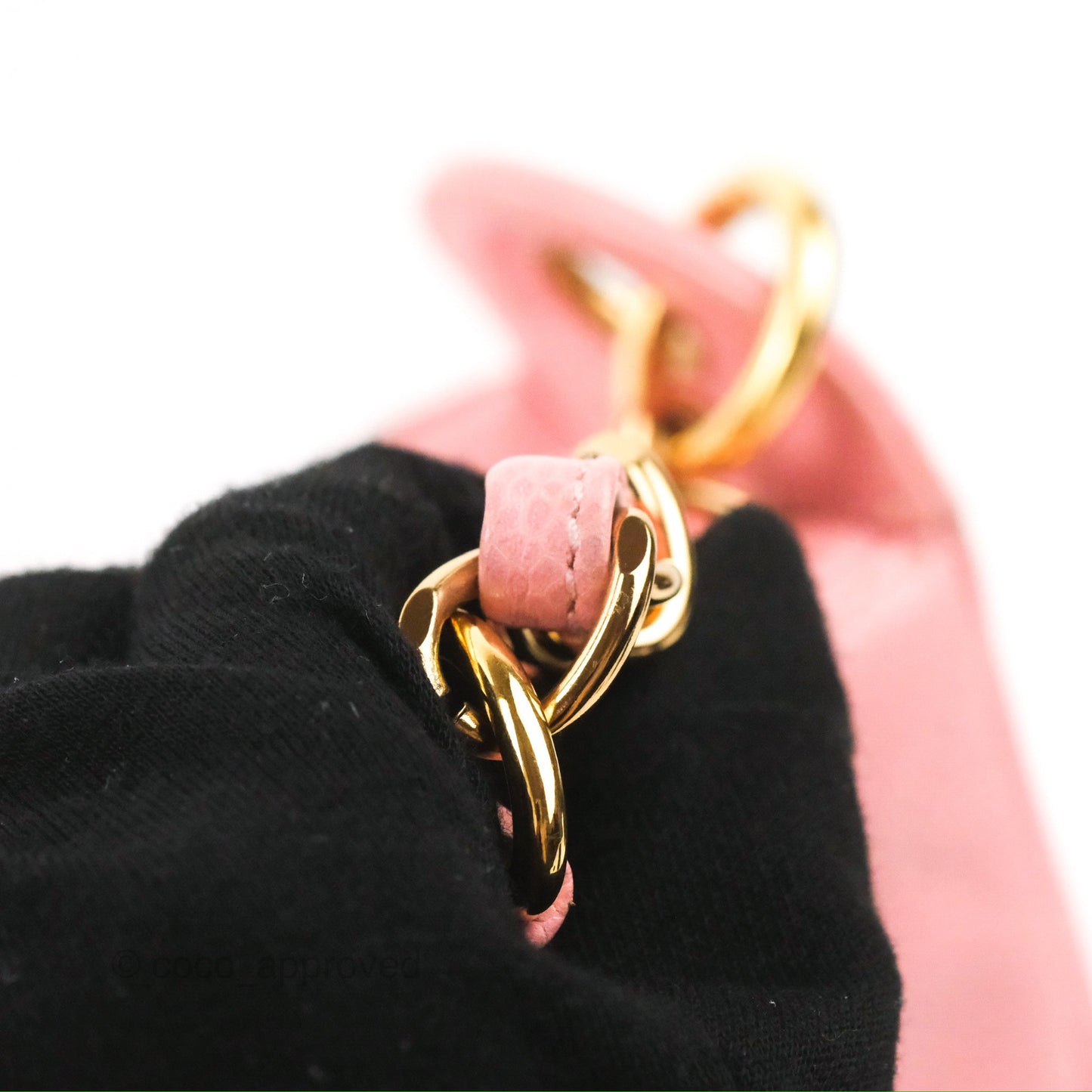 Chanel Vintage CC Quilted Shoulder Bag Pink Caviar Gold Hardware