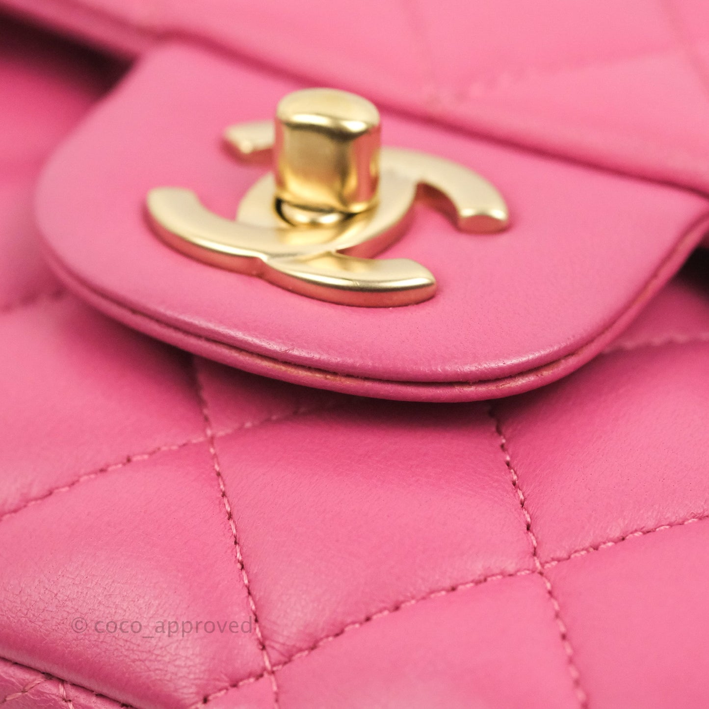 Chanel Classic M/L Medium Double Flap Pink Lambskin Matte Gold Hardware