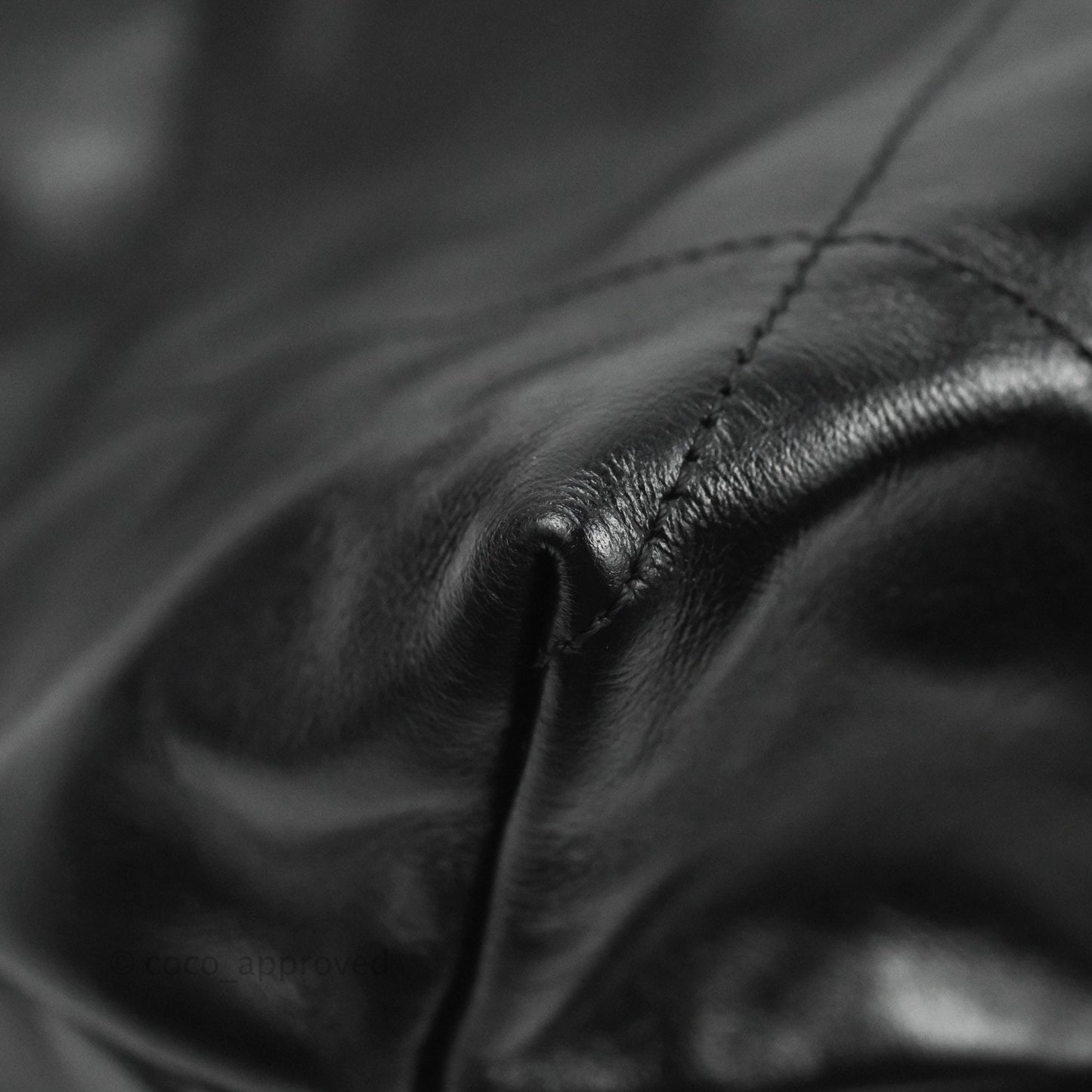 Chanel 22 Bag Black Calfskin So Black Hardware