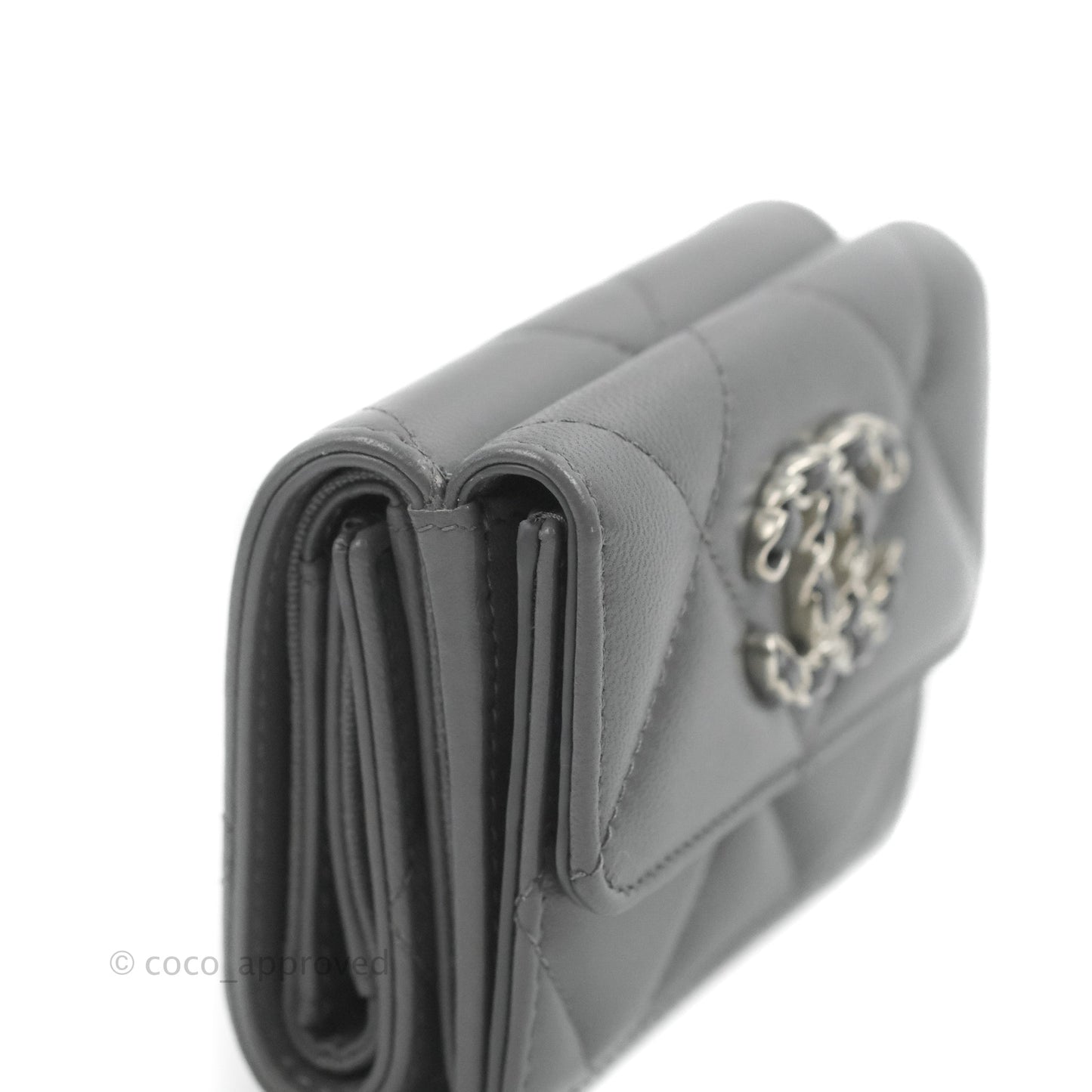 Chanel 19 Grey Short Trifold Wallet Lambskin
