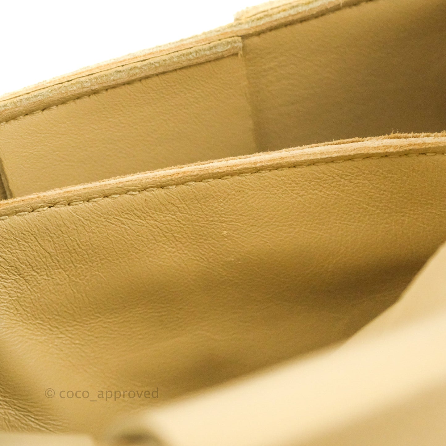Bottega Veneta Cassette Shoulder Bag Intreccio Porridge Grained Calfskin Gold Hardware