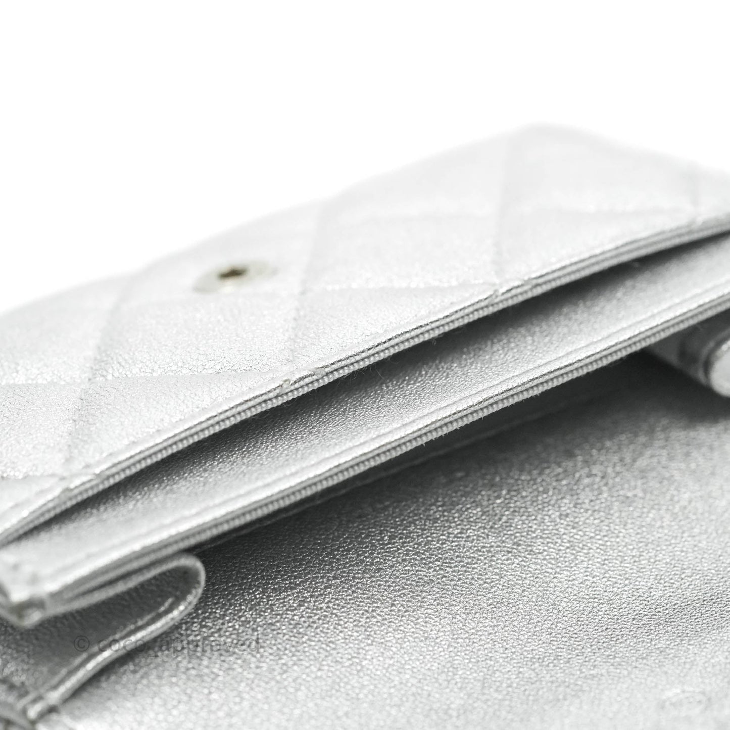 Chanel Quilted Flap Card Holder Metallic Silver Lambskin Silver Hardware 21P