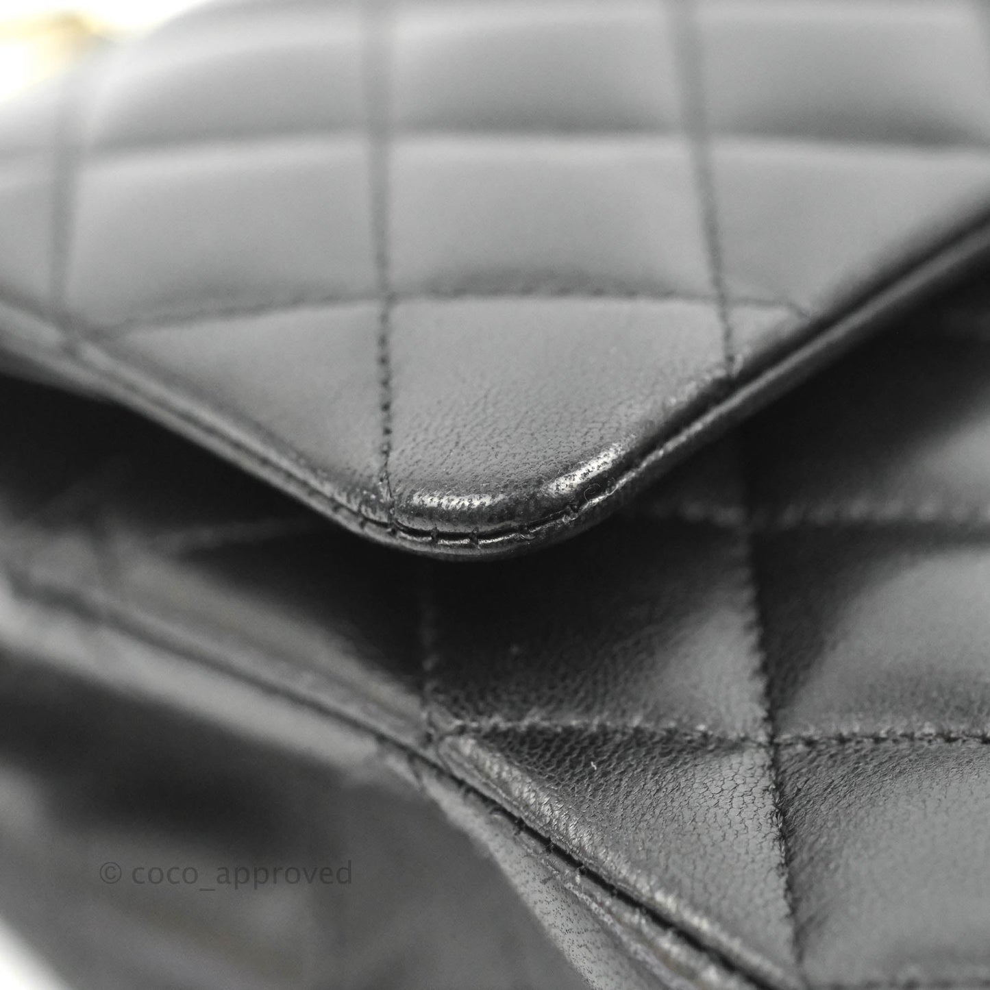 Chanel Classic M/L Medium Flap Quilted Black Lambskin Gold Hardware