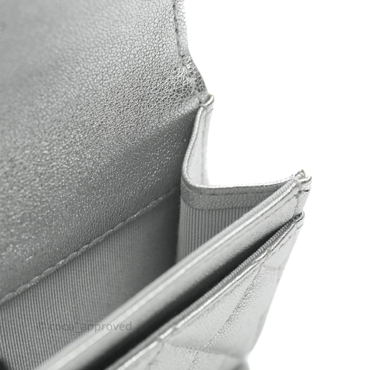 Chanel Quilted Flap Card Holder Metallic Silver Lambskin Silver Hardware 21P
