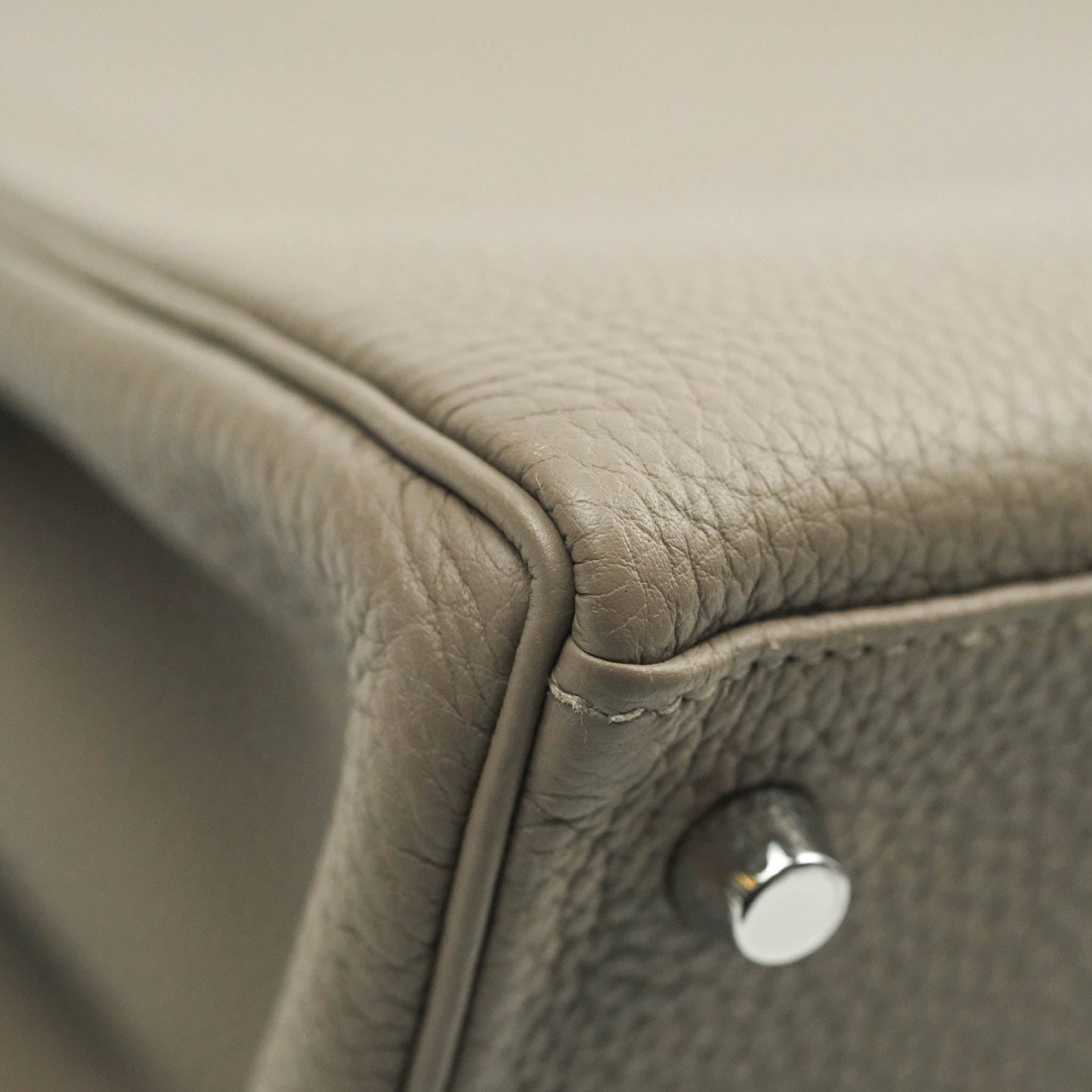 Hermès Kelly 28 Retourne Taurillon Clemence Gris Asphalt M8 Palladium Hardware