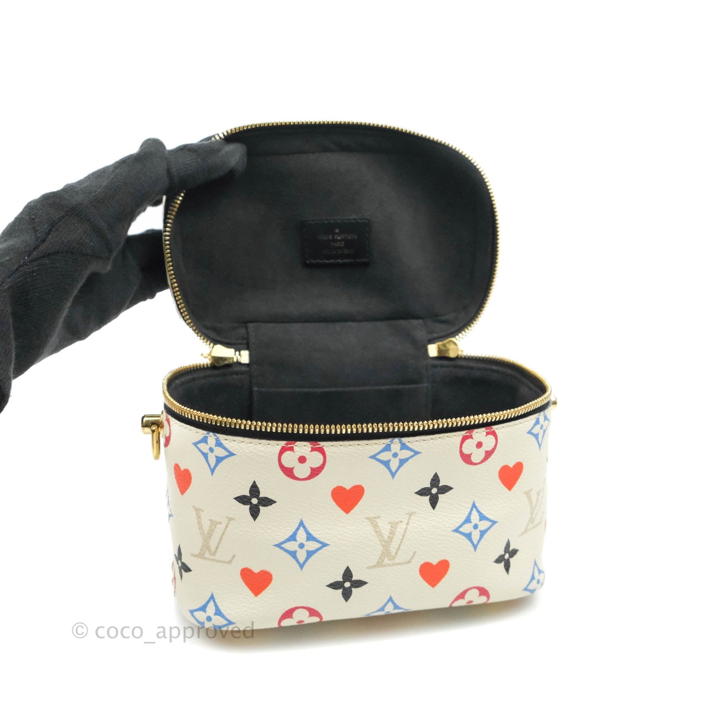 Louis Vuitton Game On Vanity PM White Heart Monogram