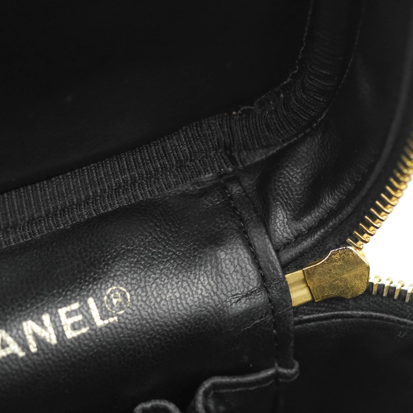 Chanel Vintage Vanity Case Black Caviar Gold Hardware