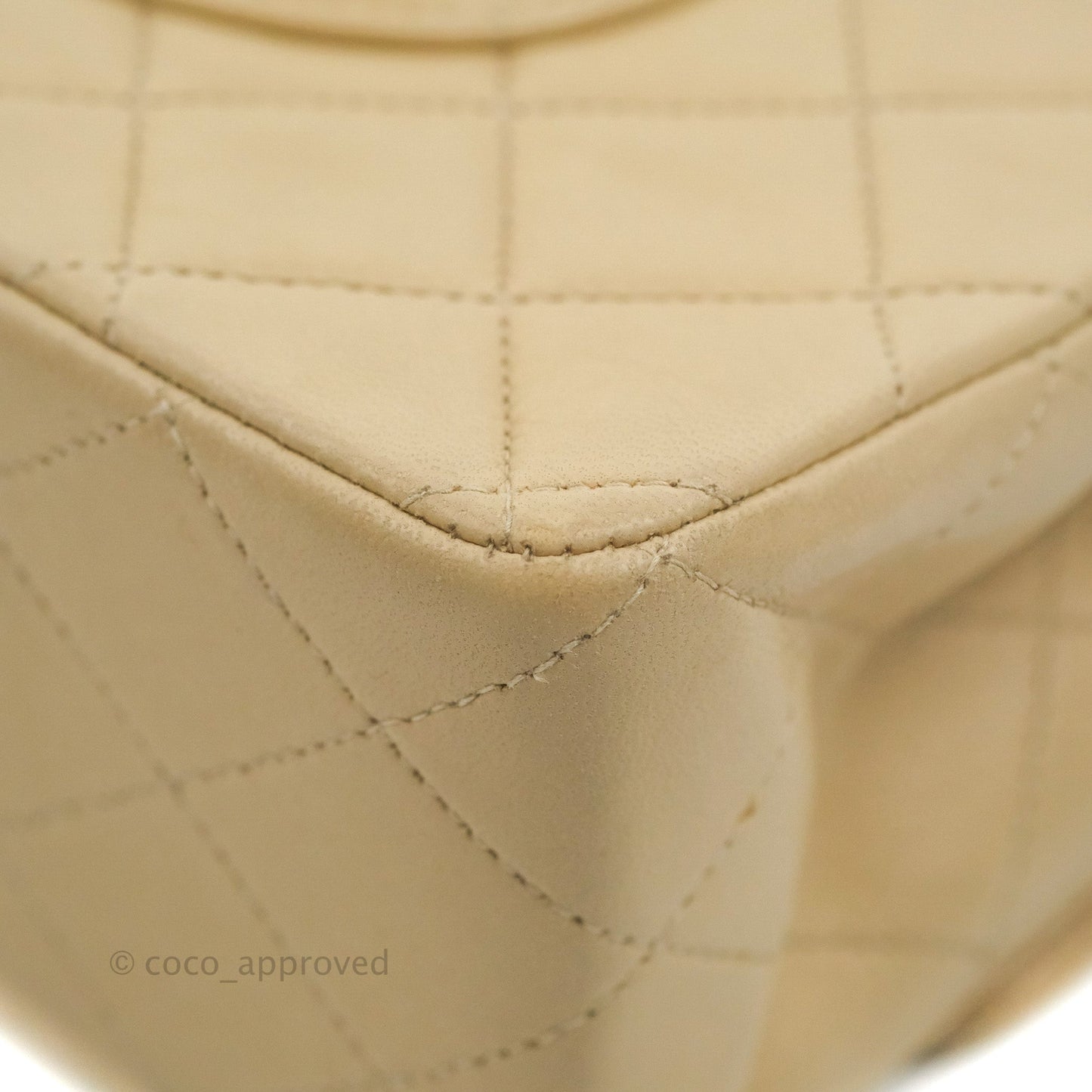 Chanel Vintage Medium Classic Flap Light Beige Lambskin 24K Gold Hardware