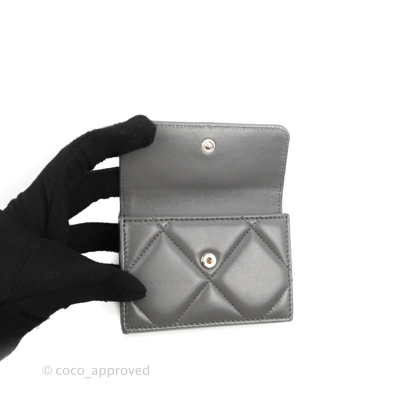 Chanel 19 Grey Short Trifold Wallet Lambskin