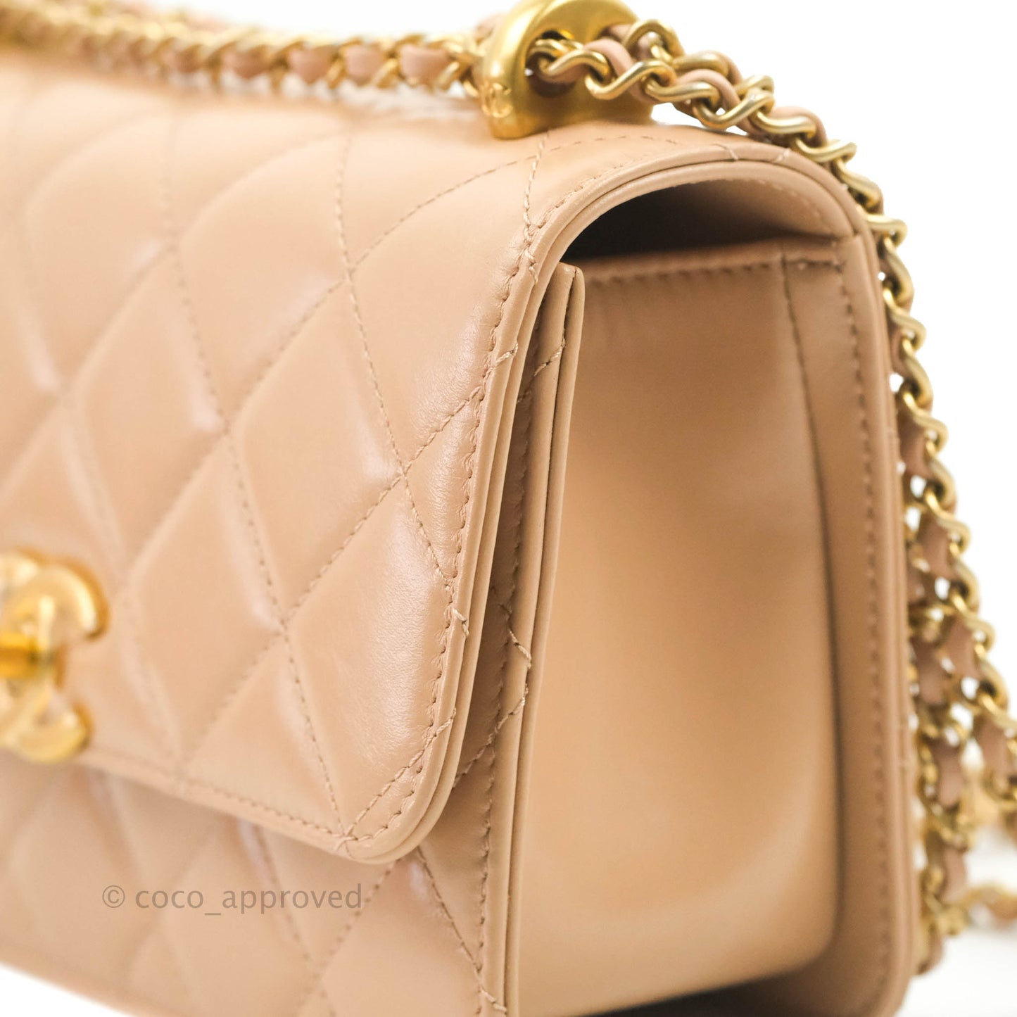 Chanel Quilted Perfect Fit Adjustable Beige Calfskin Gold Hardware 21A