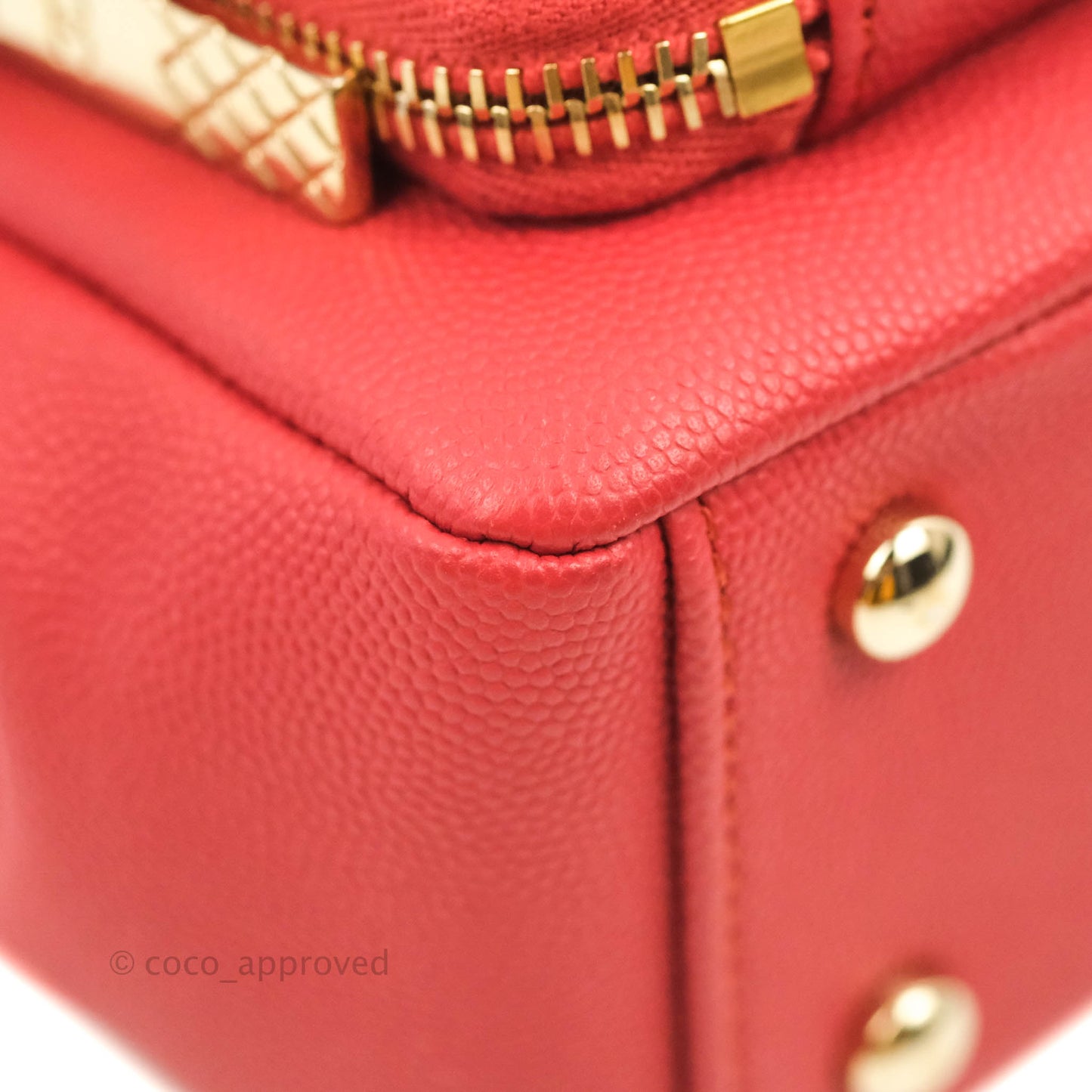 Chanel Quilted Small Business Affinity Flap Red Caviar Gold Hardware