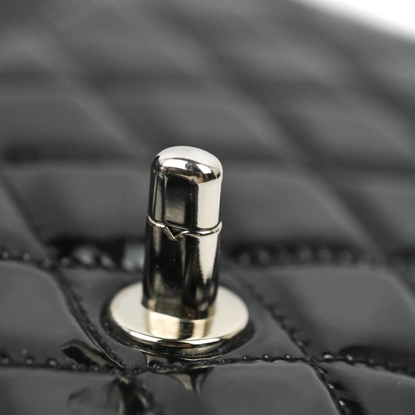 Chanel Classic Quilted M/L Medium Double Flap Black Patent Silver Hardware