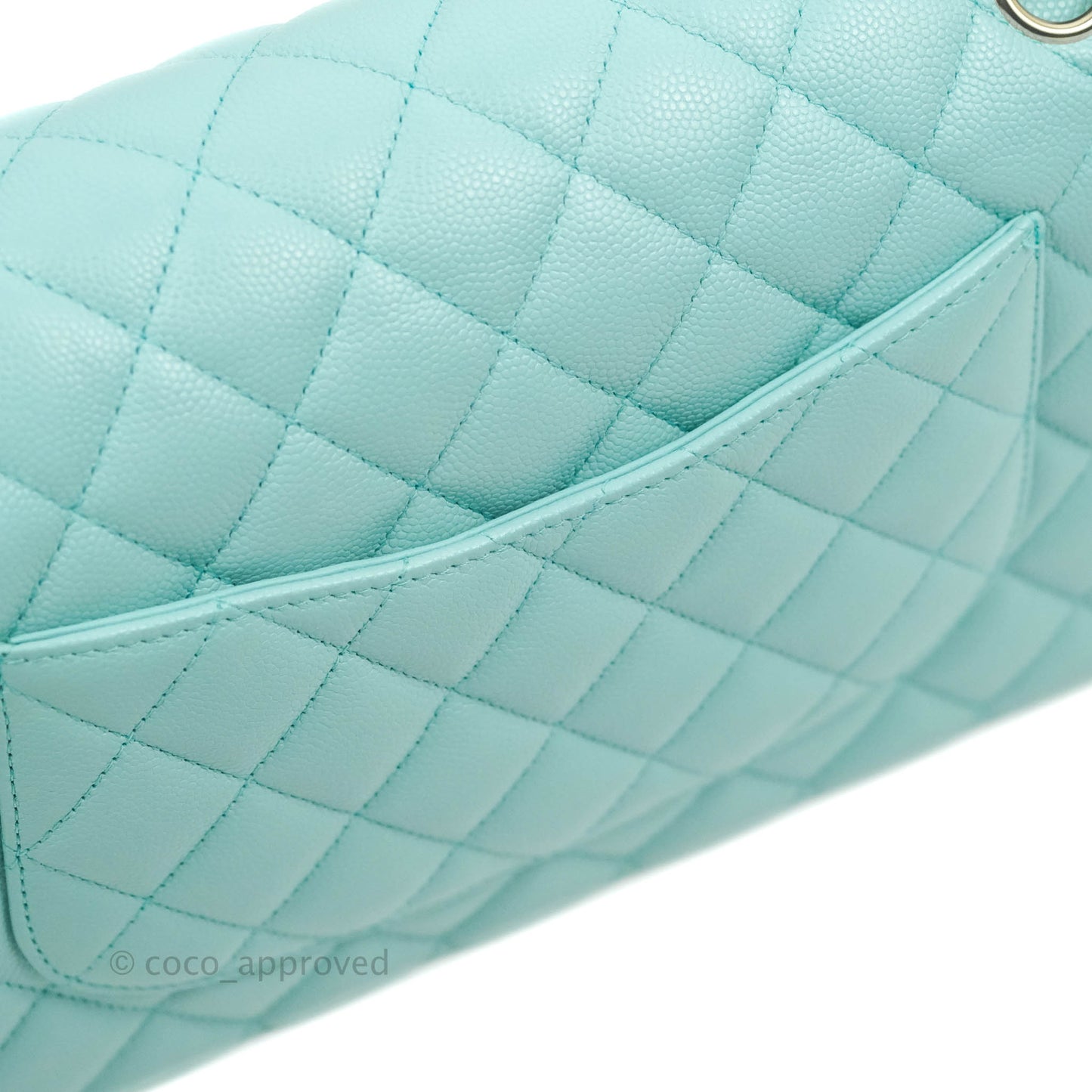 Chanel Classic M/L Medium Flap Quilted Tiffany Blue Caviar Gold Hardware