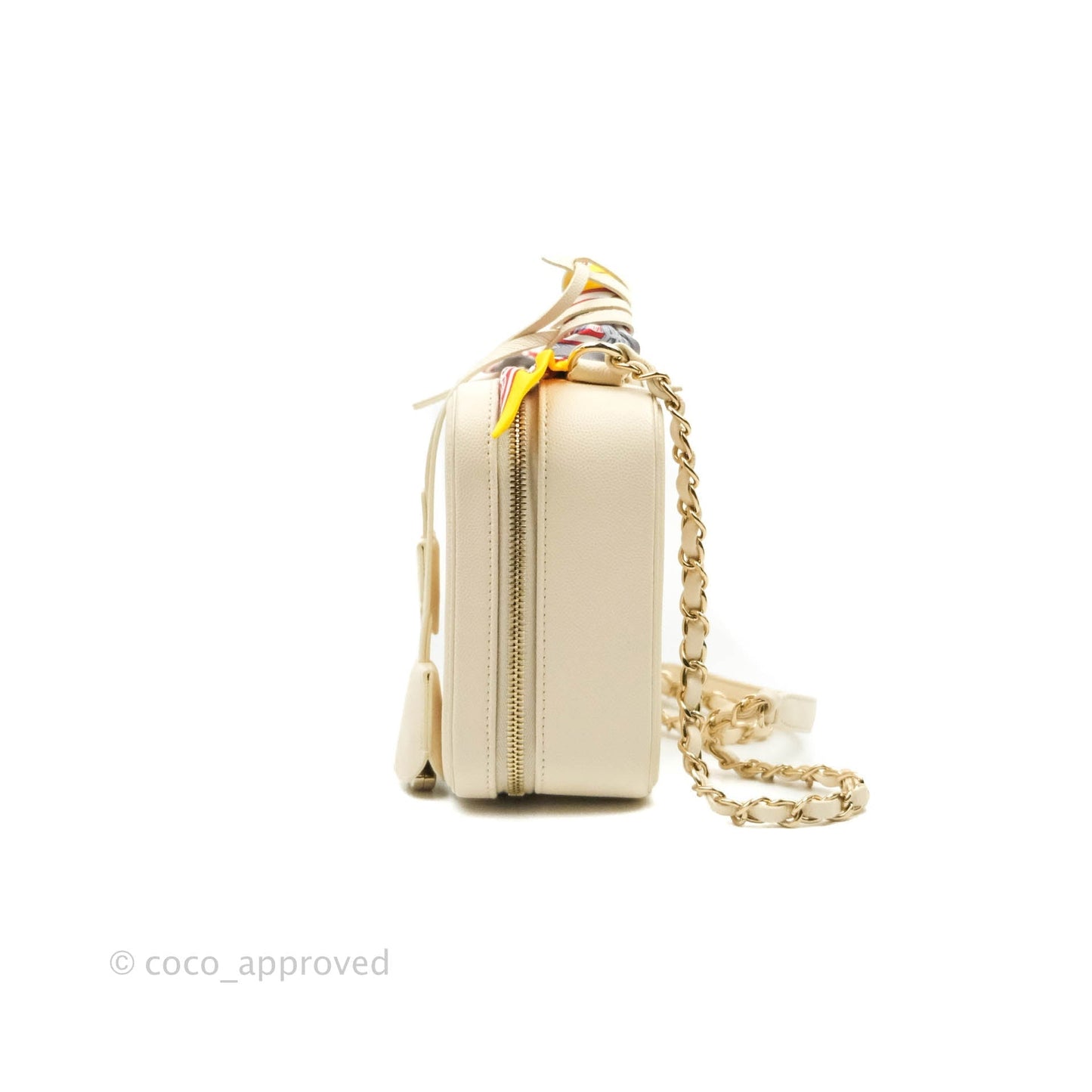 Chanel Quilted Medium CC Filigree Vanity Case Ivory Caviar Gold Hardware