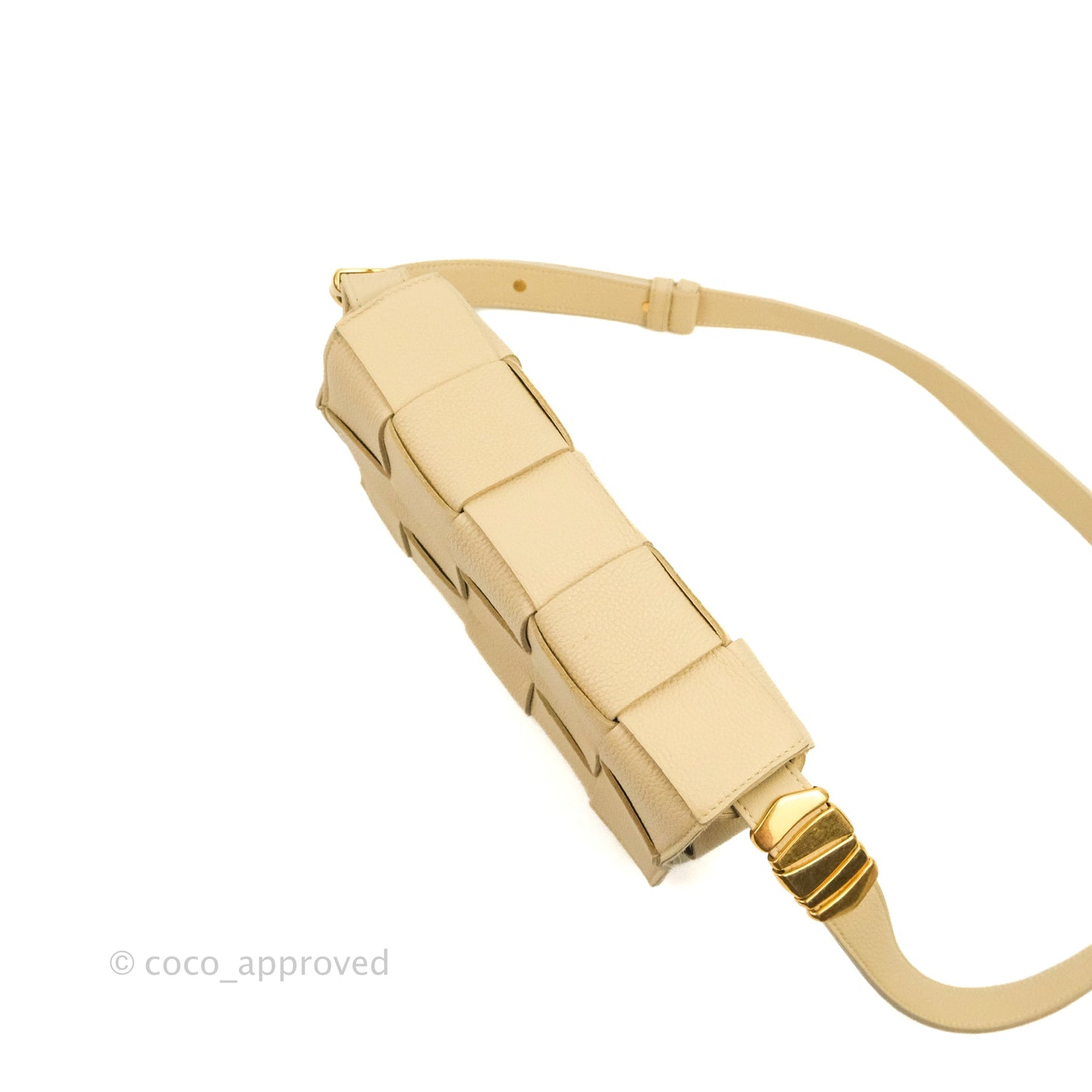 Bottega Veneta Cassette Shoulder Bag Intreccio Porridge Grained Calfskin Gold Hardware