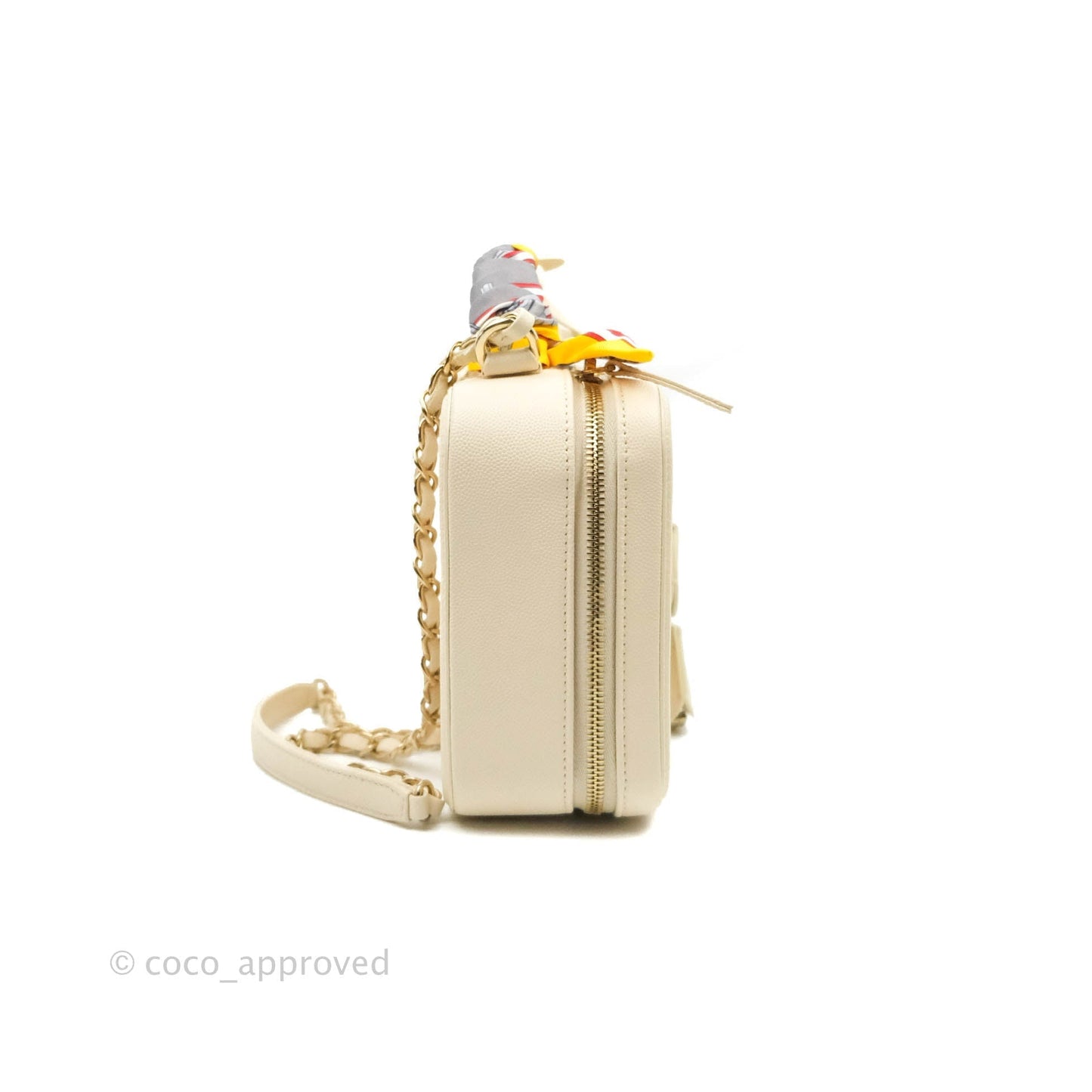 Chanel Quilted Medium CC Filigree Vanity Case Ivory Caviar Gold Hardware