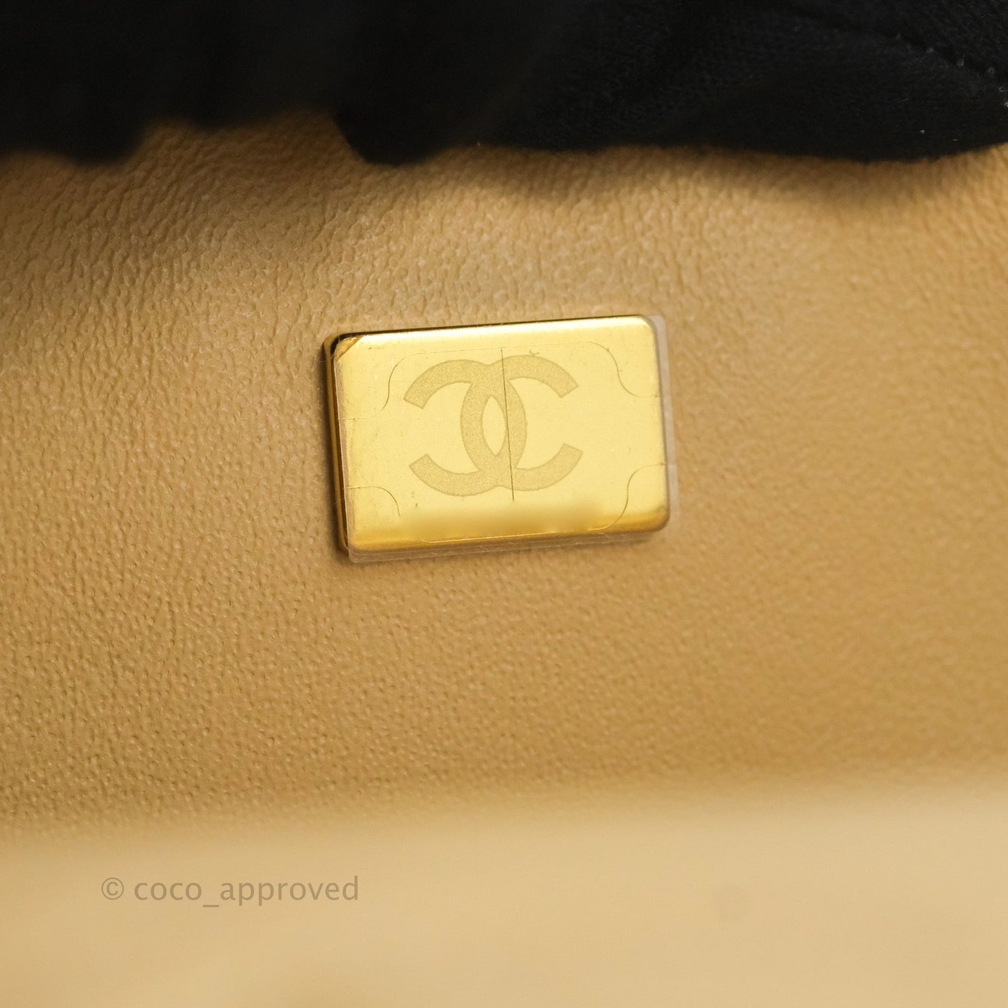 Chanel Classic M/L Medium Flap Quilted Beige Caviar Gold Hardware