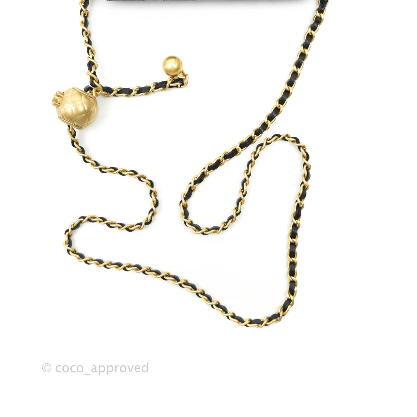 Chanel Pearl Crush Card Holder Black Lambskin Aged Gold Hardware