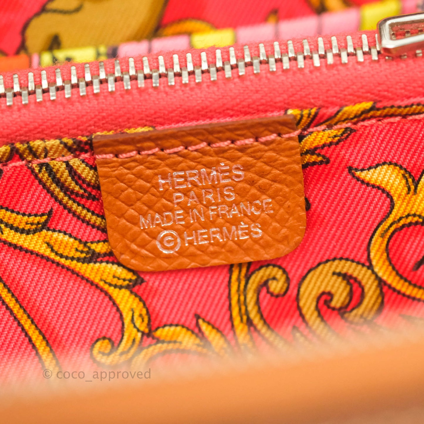 Hermès Silk In Compact Wallet Gold Epsom