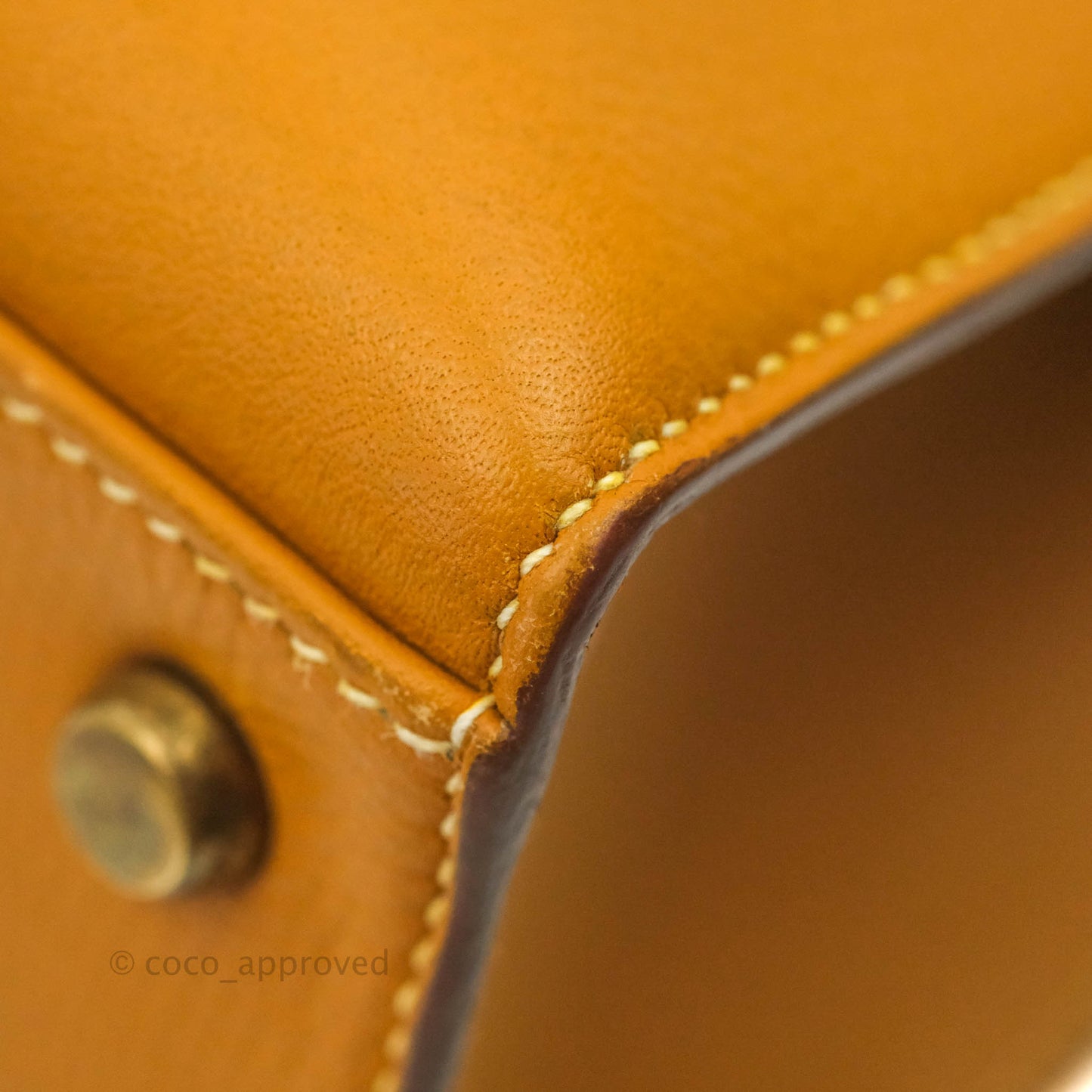 Hermès Vintage Kelly 28 Gold Epsom Gold Hardware