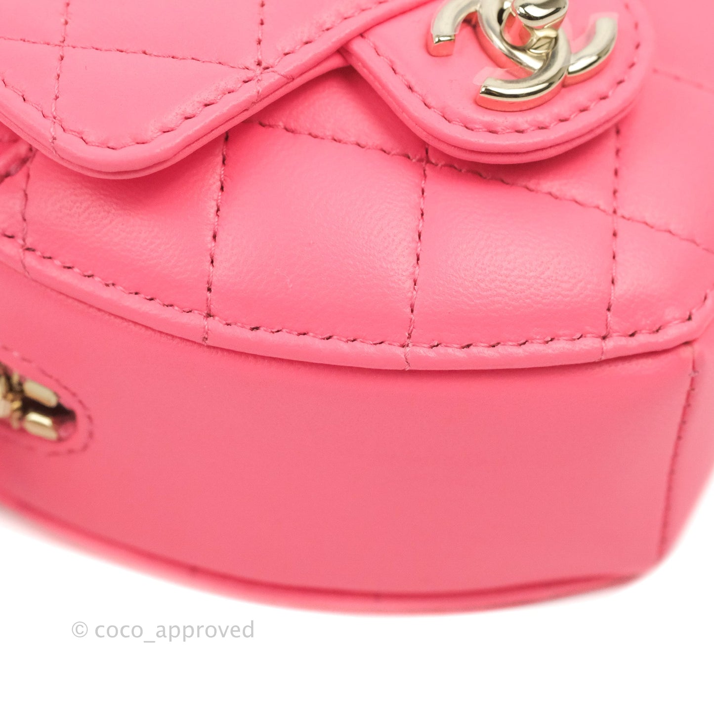 Chanel Mini Heart Belt Bag Pink Lambskin Gold Hardware 22S
