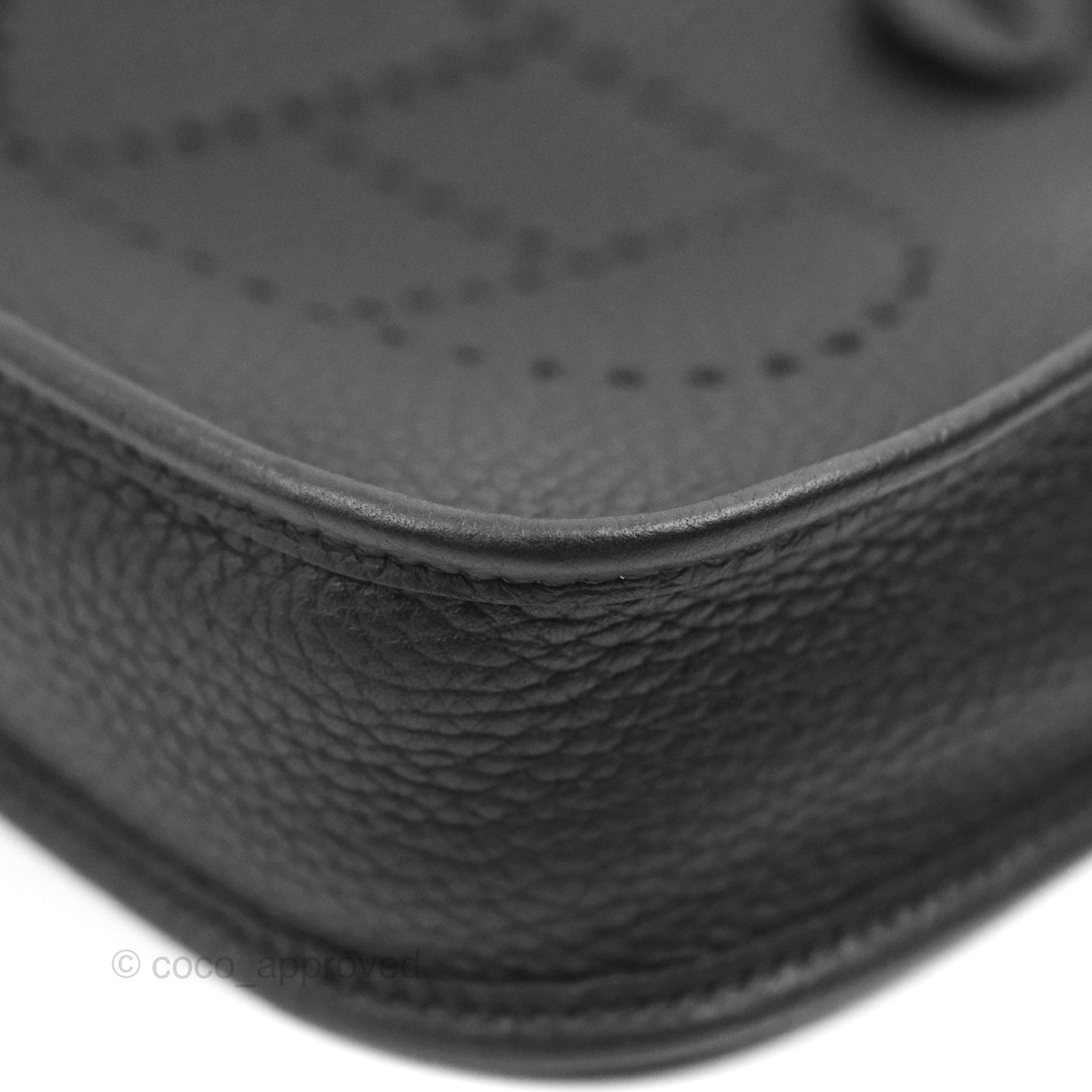 Hermès Mini Evelyne 16 Black Clemence Gold Hardware